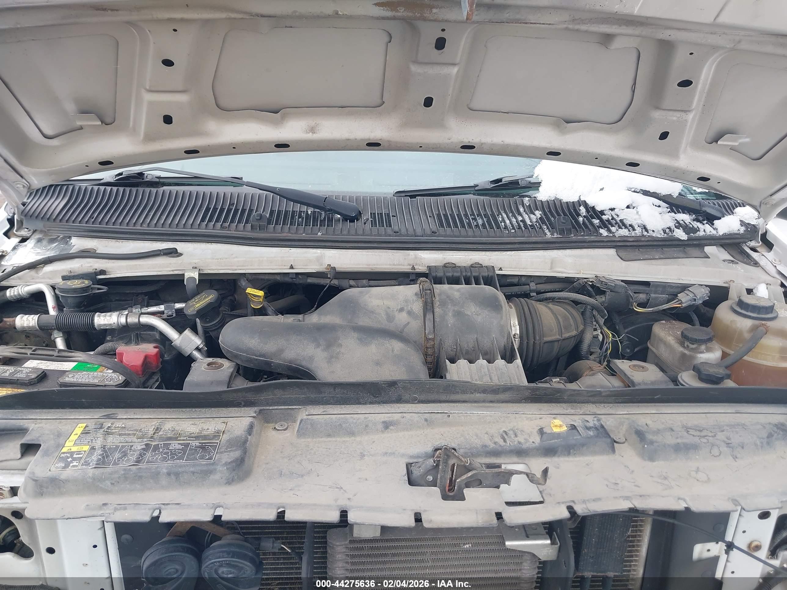 FORD E-350 image 10