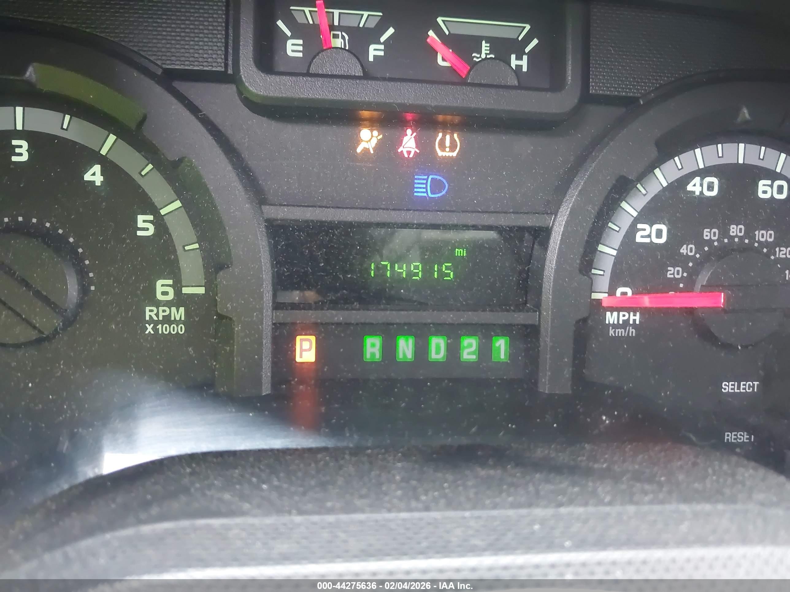 FORD E-350 image 7