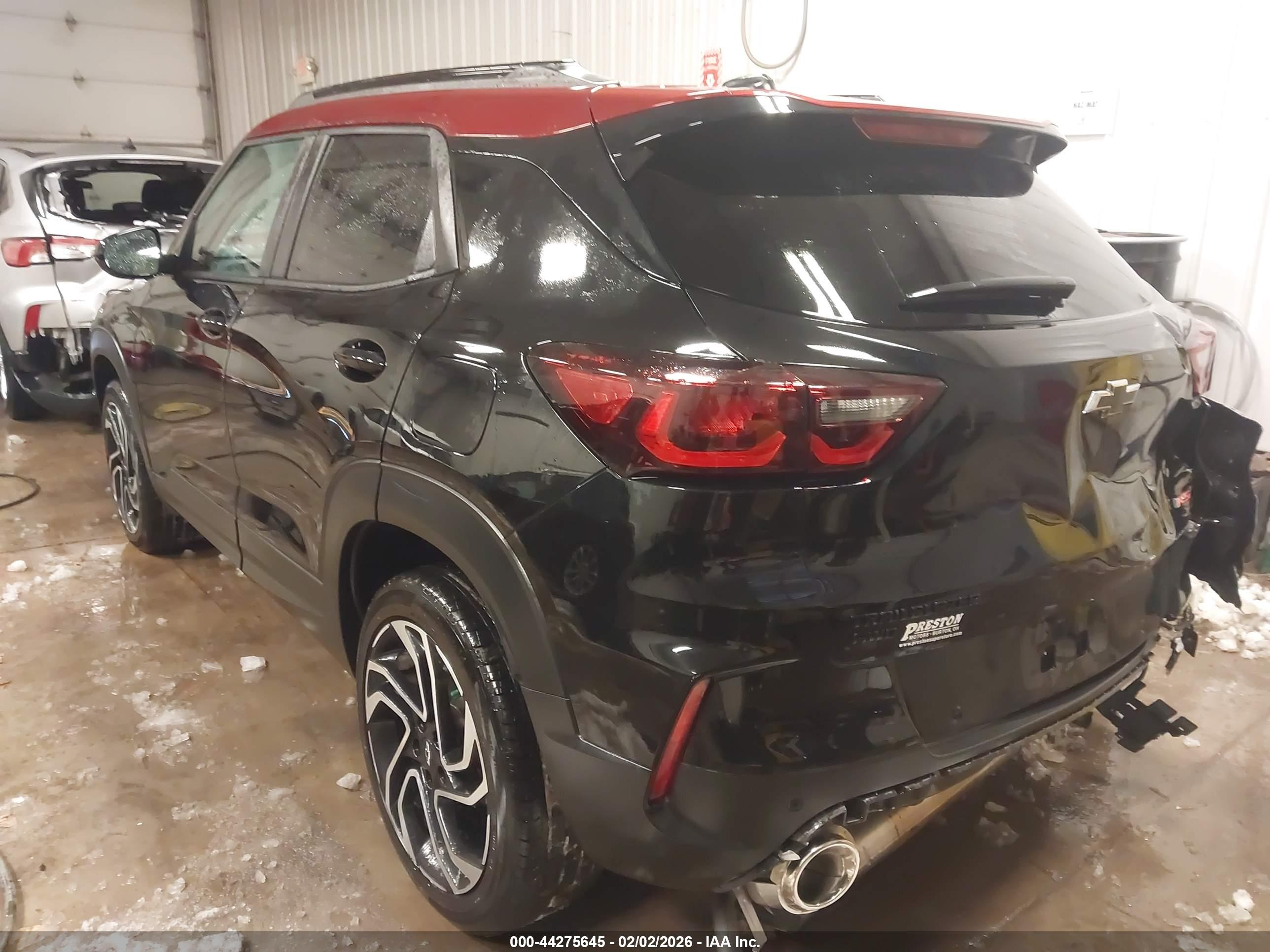 CHEVROLET TRAILBLAZER image 3