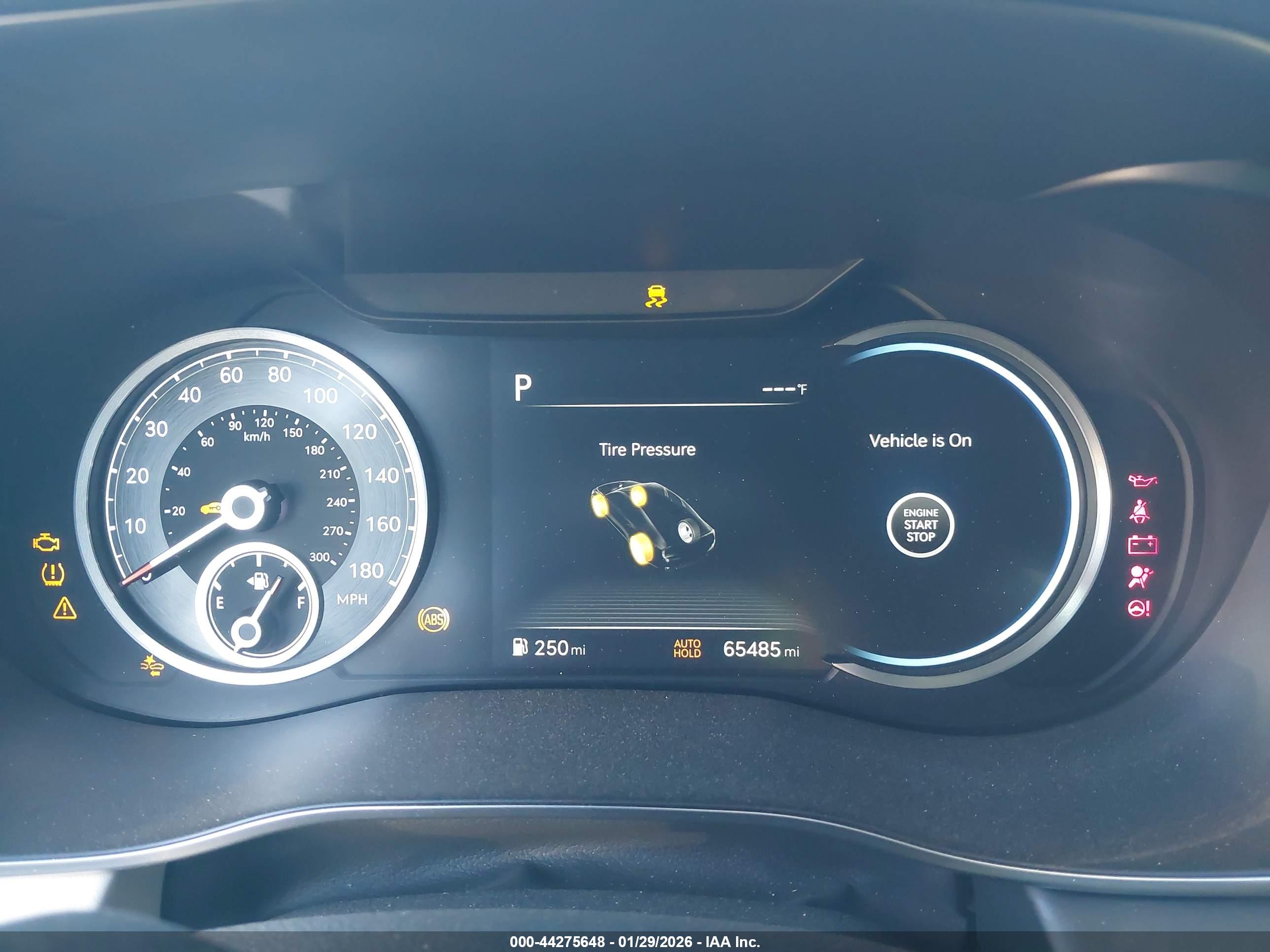 GENESIS G70 image 7