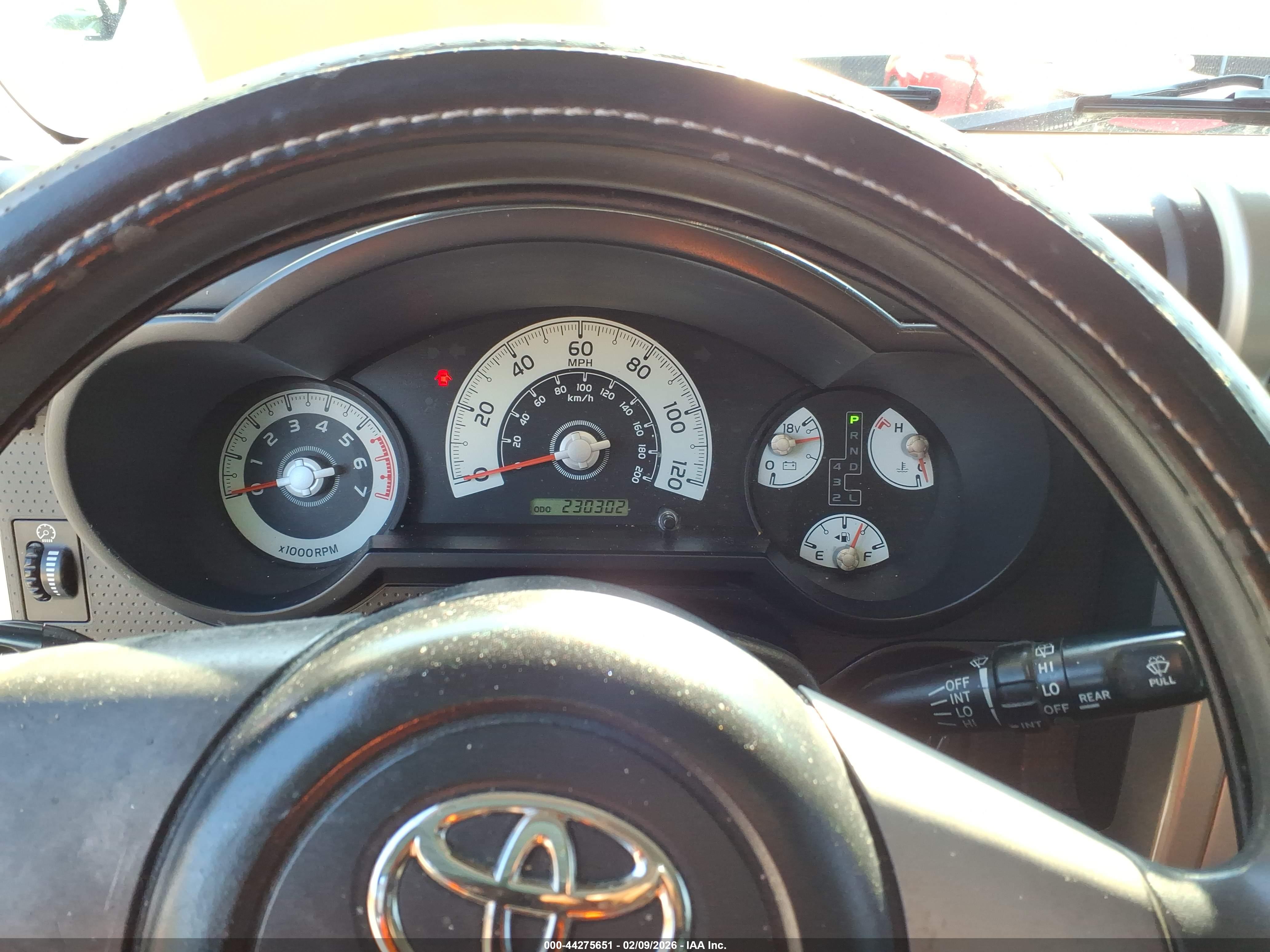 TOYOTA FJ image 7