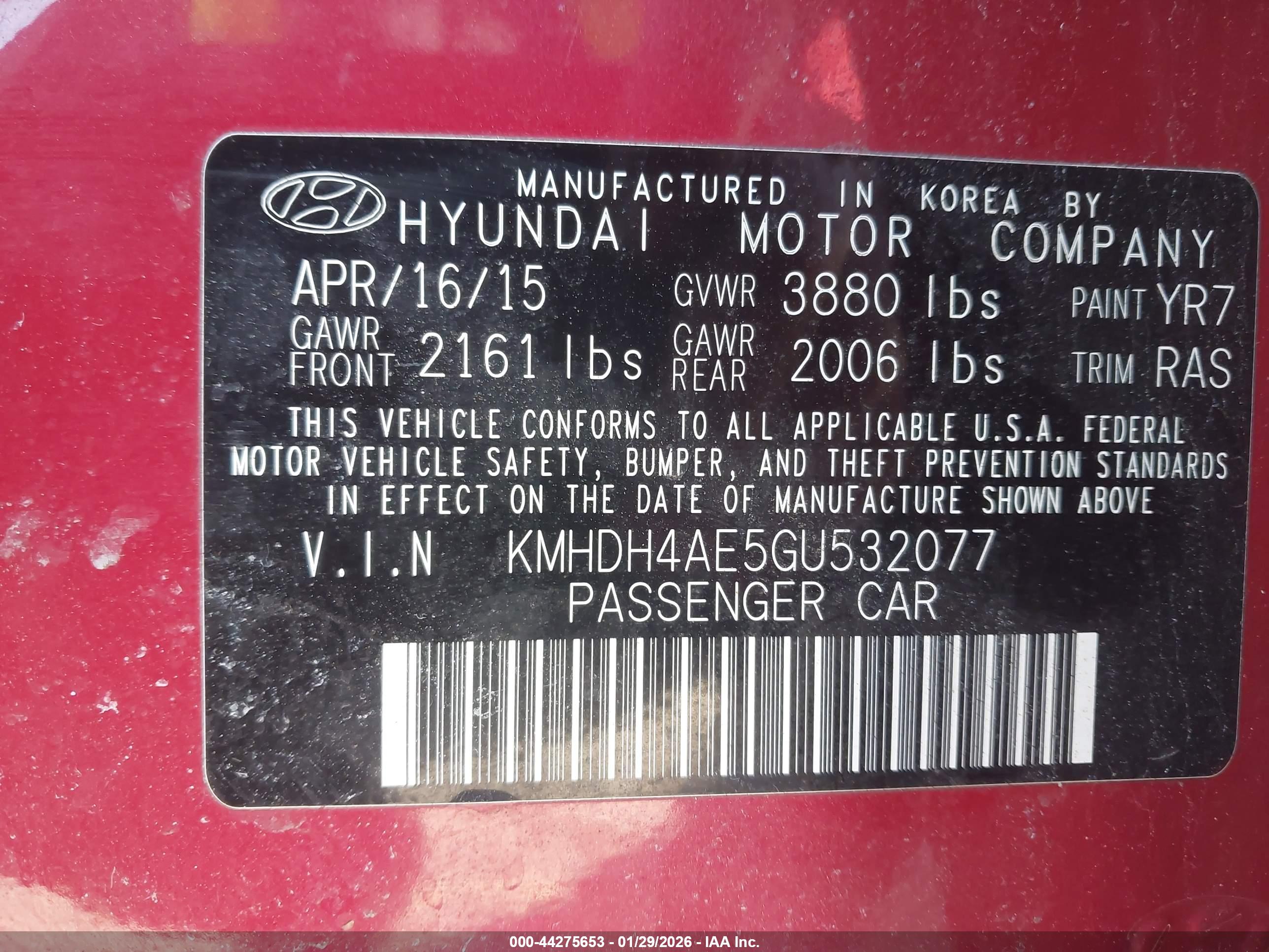 HYUNDAI ELANTRA image 9