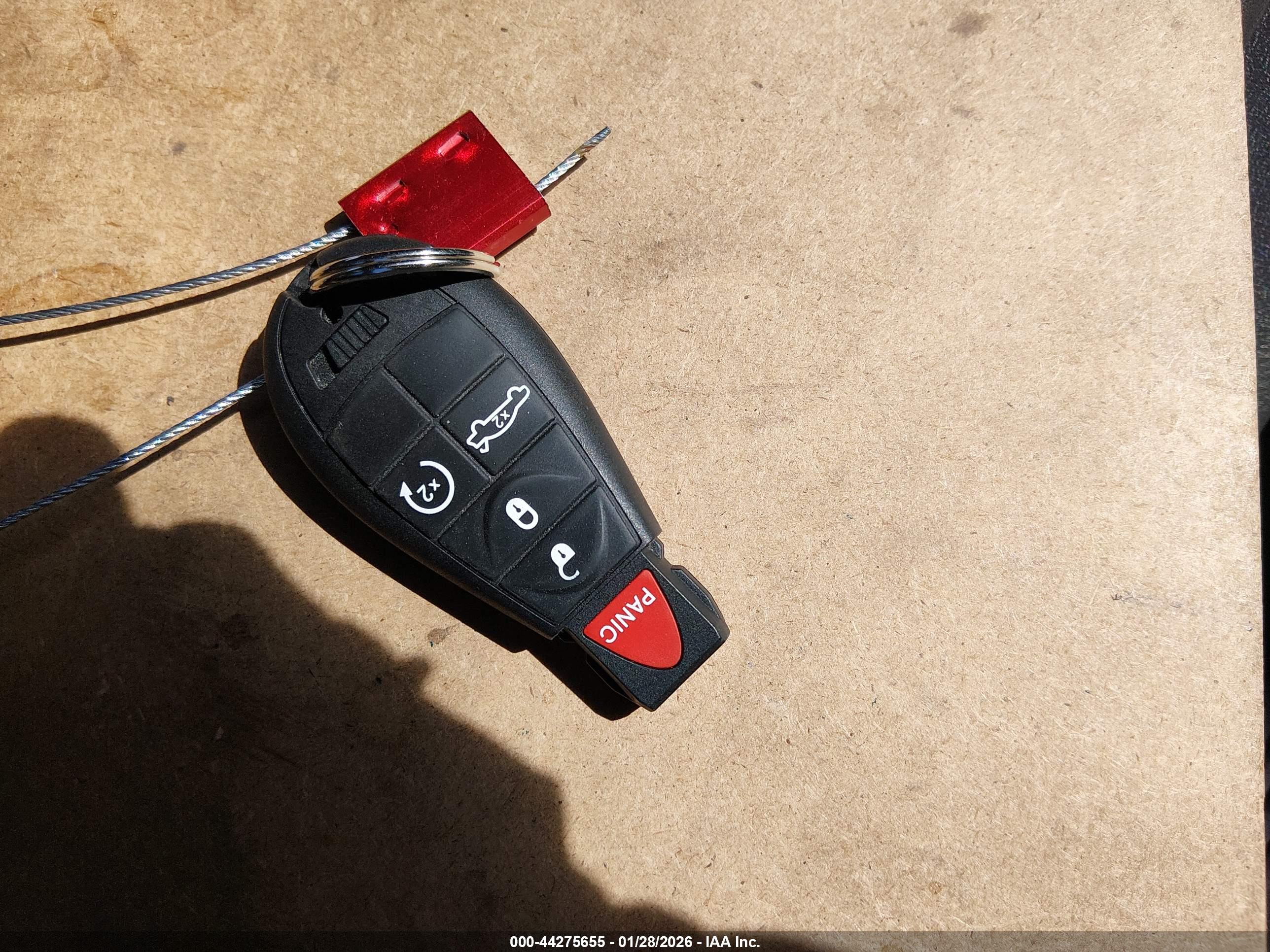 DODGE CHALLENGER image 11