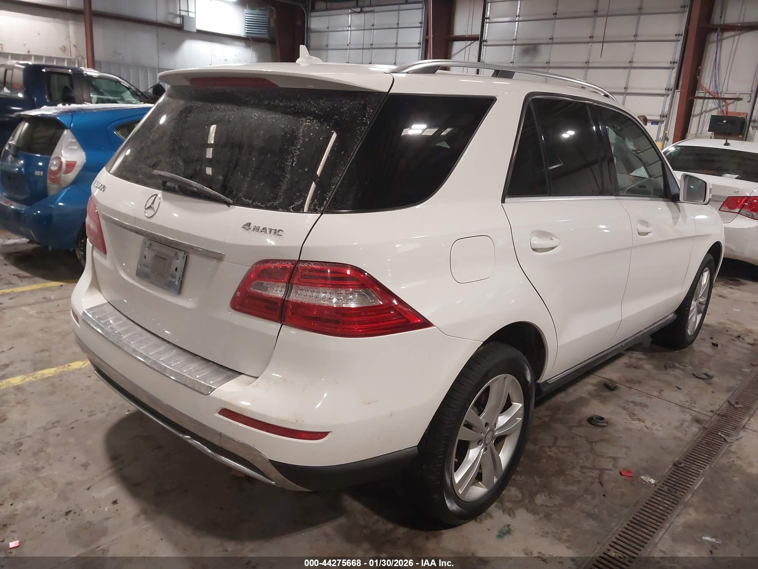 MERCEDES-BENZ ML image 4