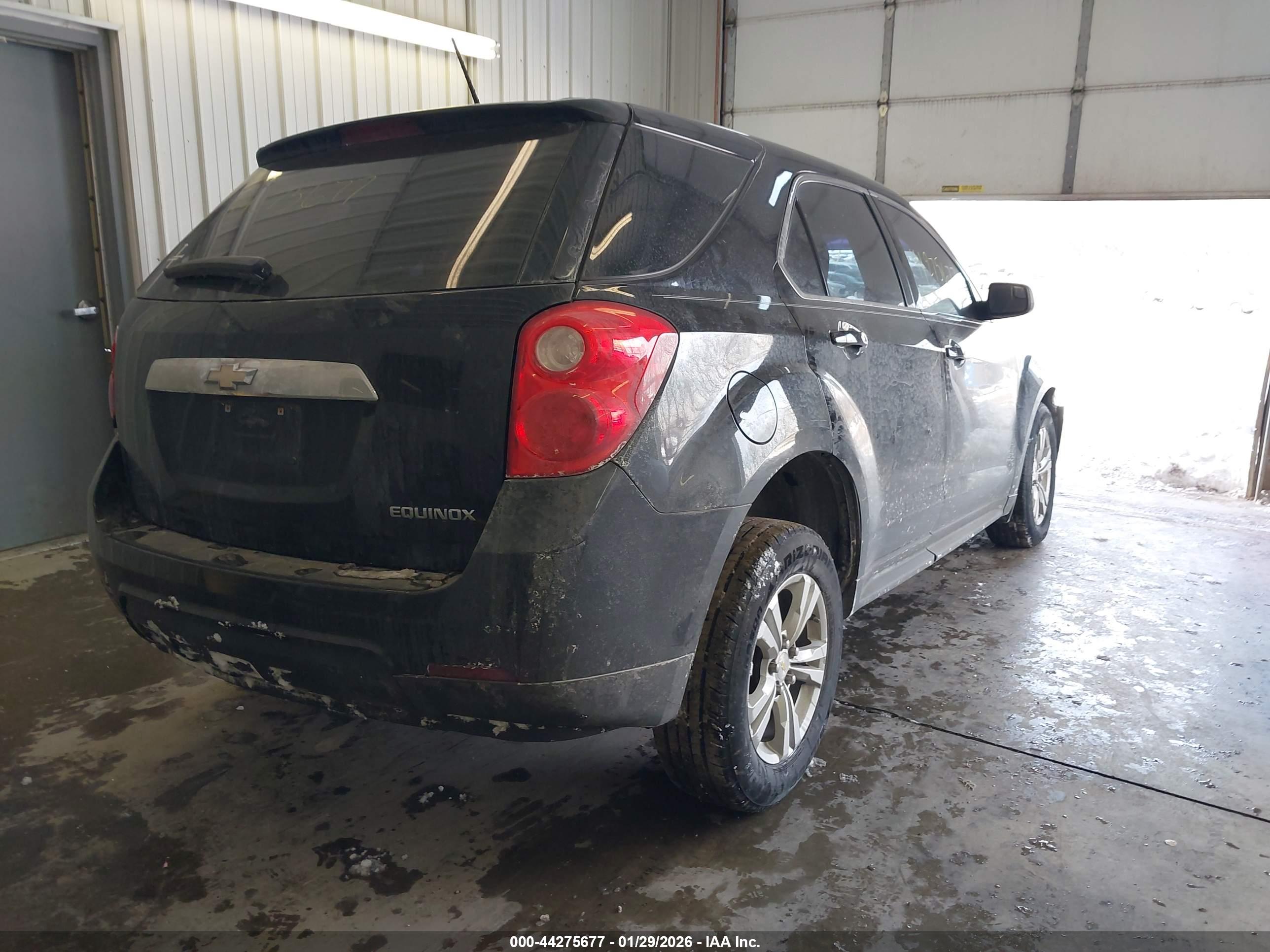 CHEVROLET EQUINOX image 4