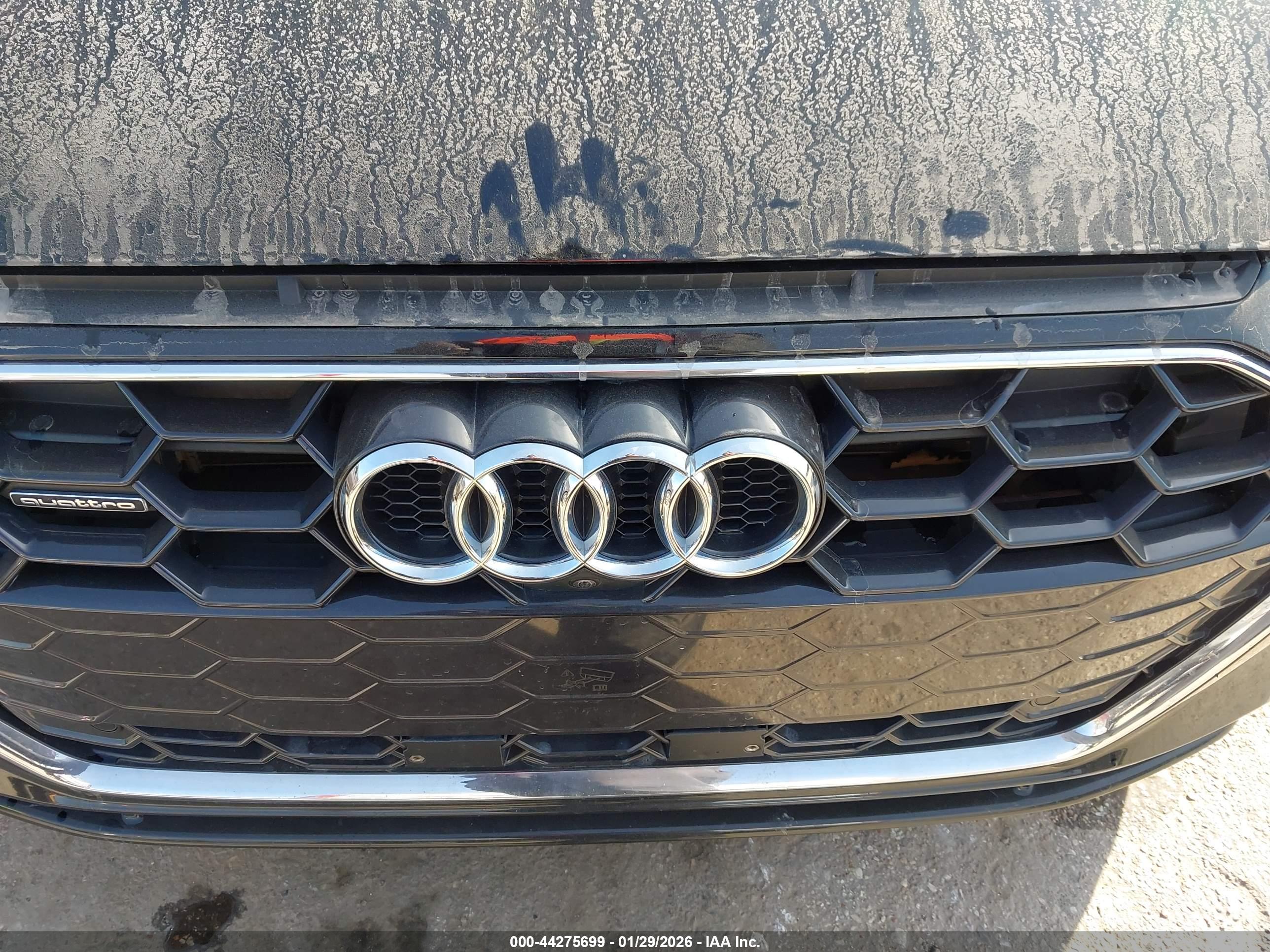 AUDI A4 image 6