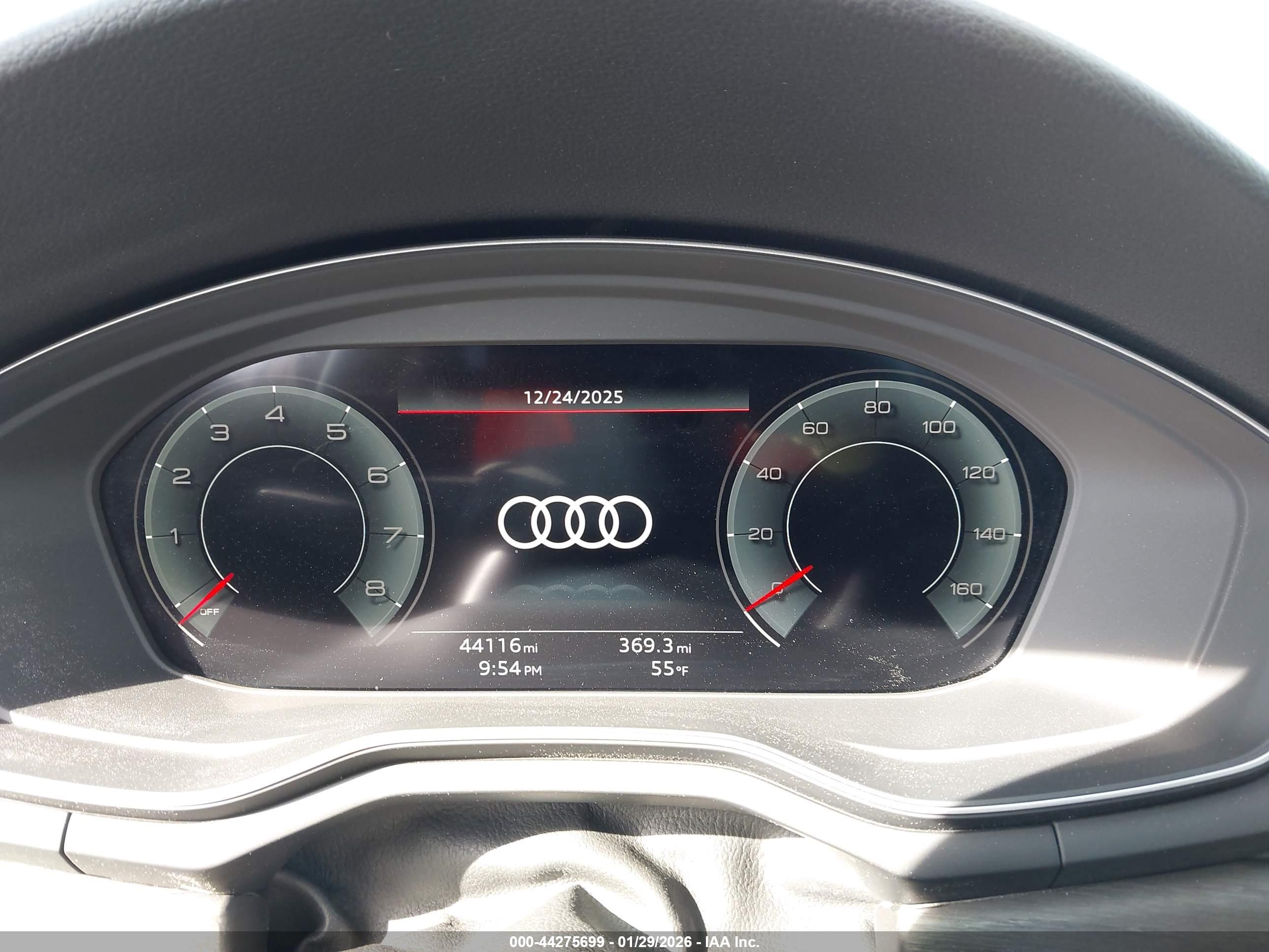 AUDI A4 image 7