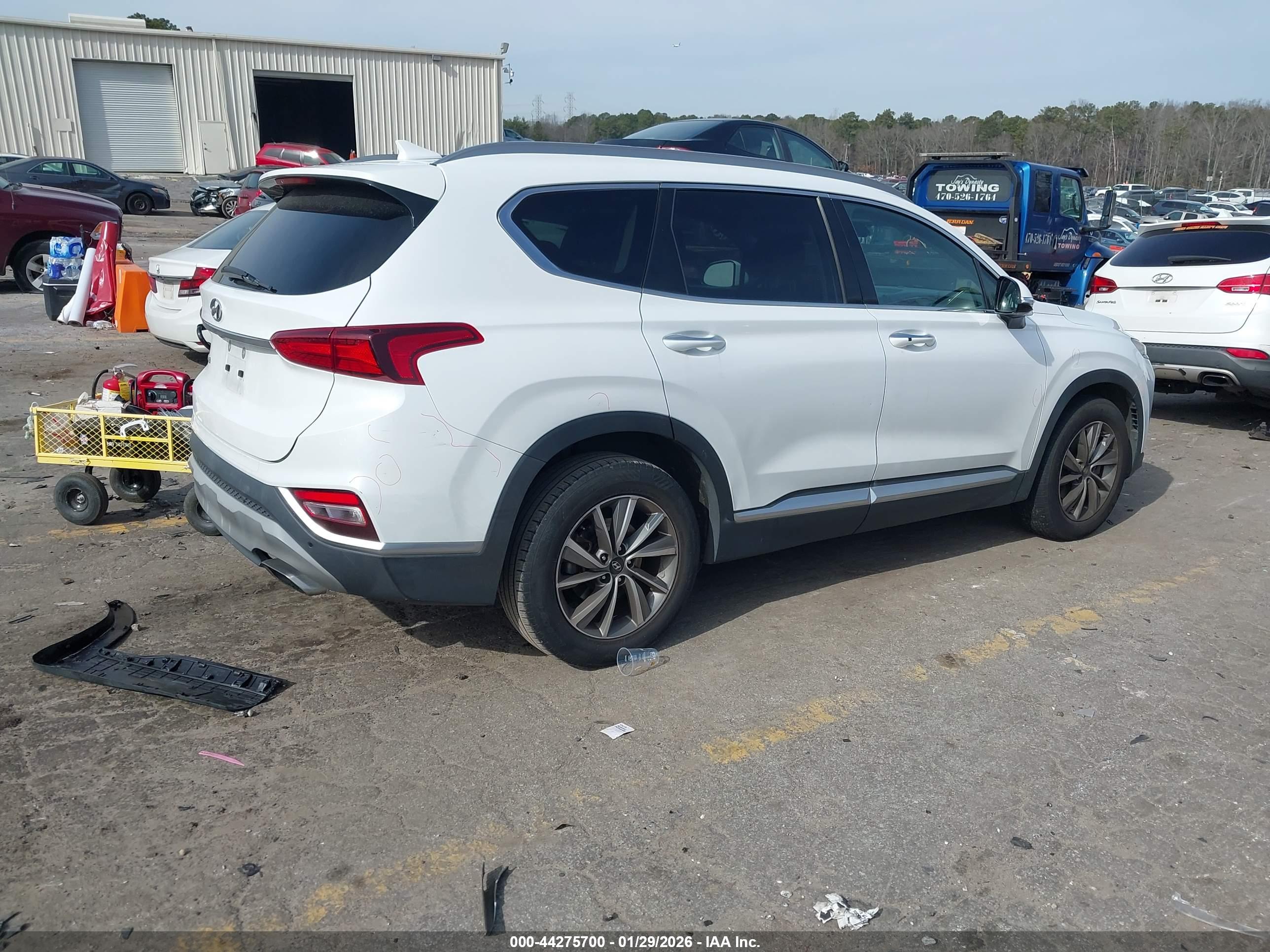 HYUNDAI SANTA image 4