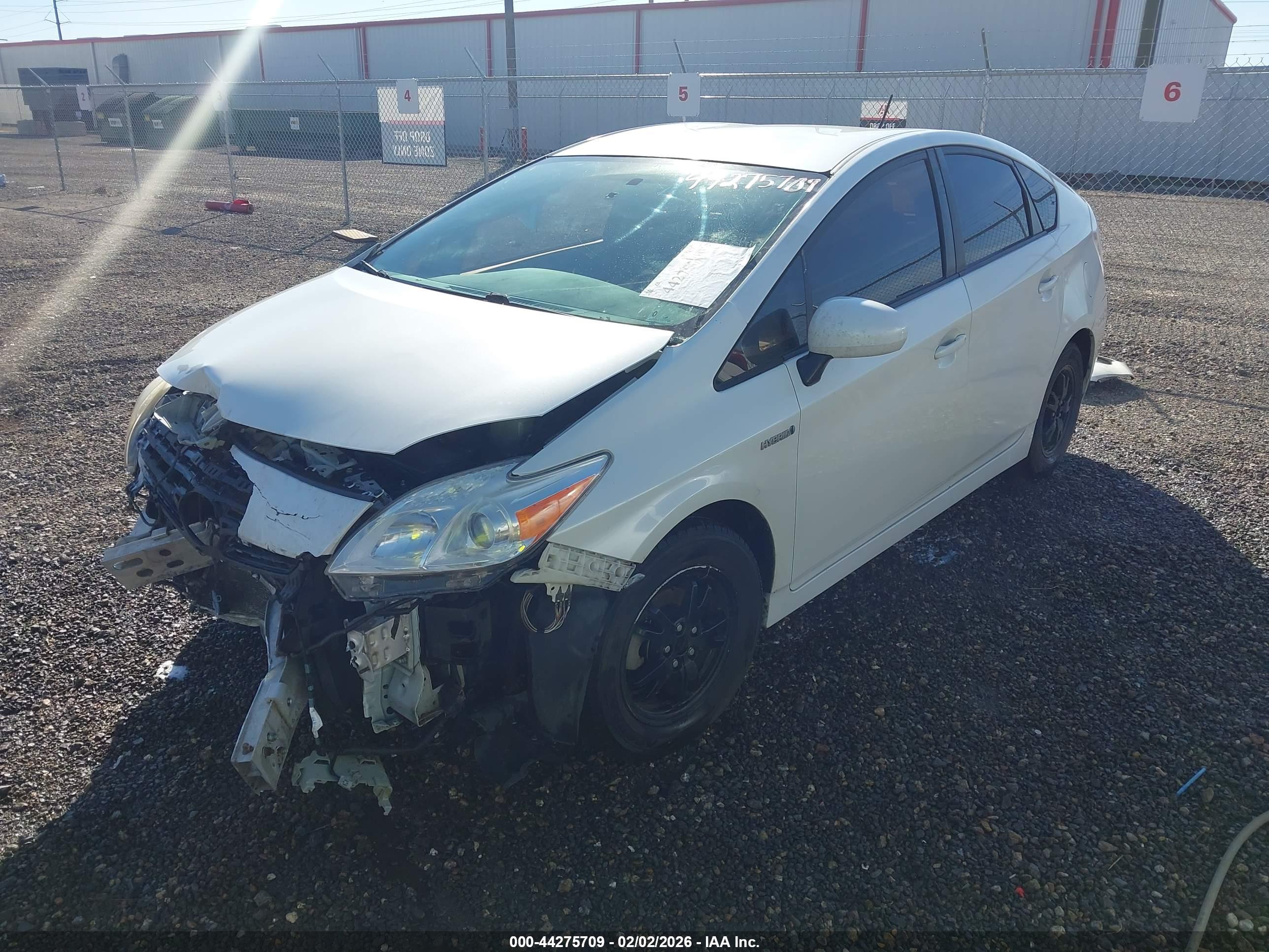 TOYOTA PRIUS image 2