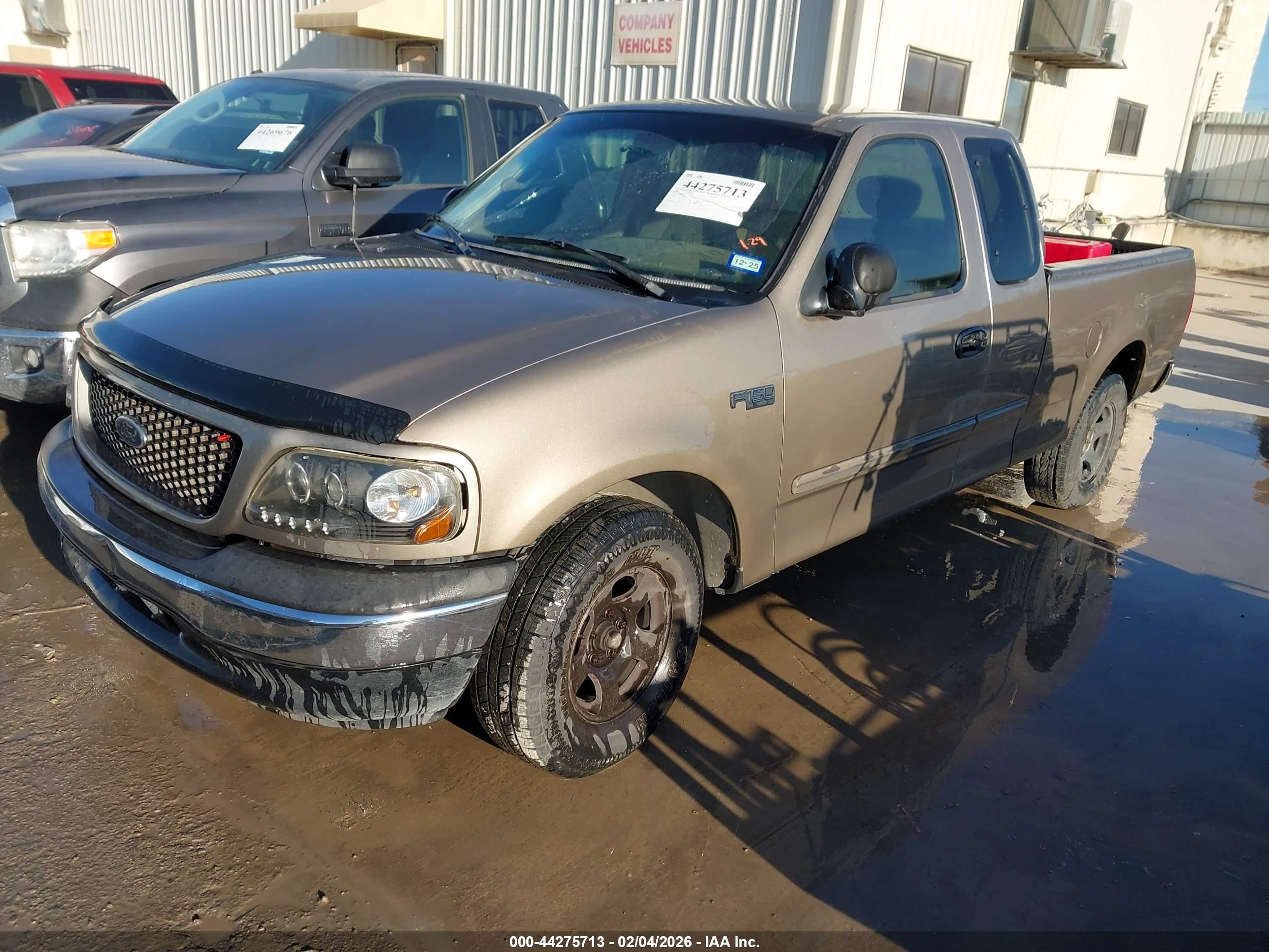 FORD F-150 image 2