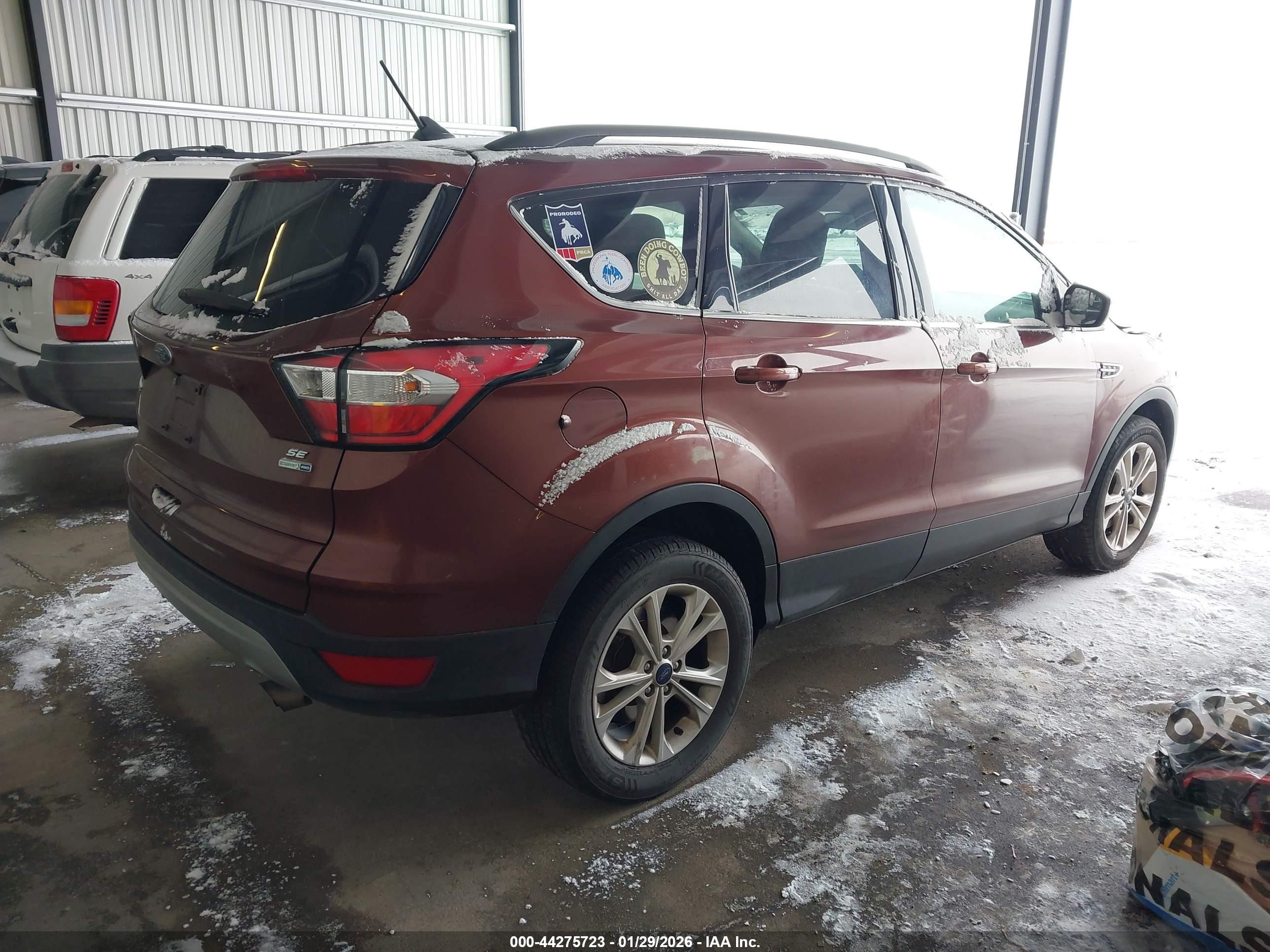 FORD ESCAPE image 4