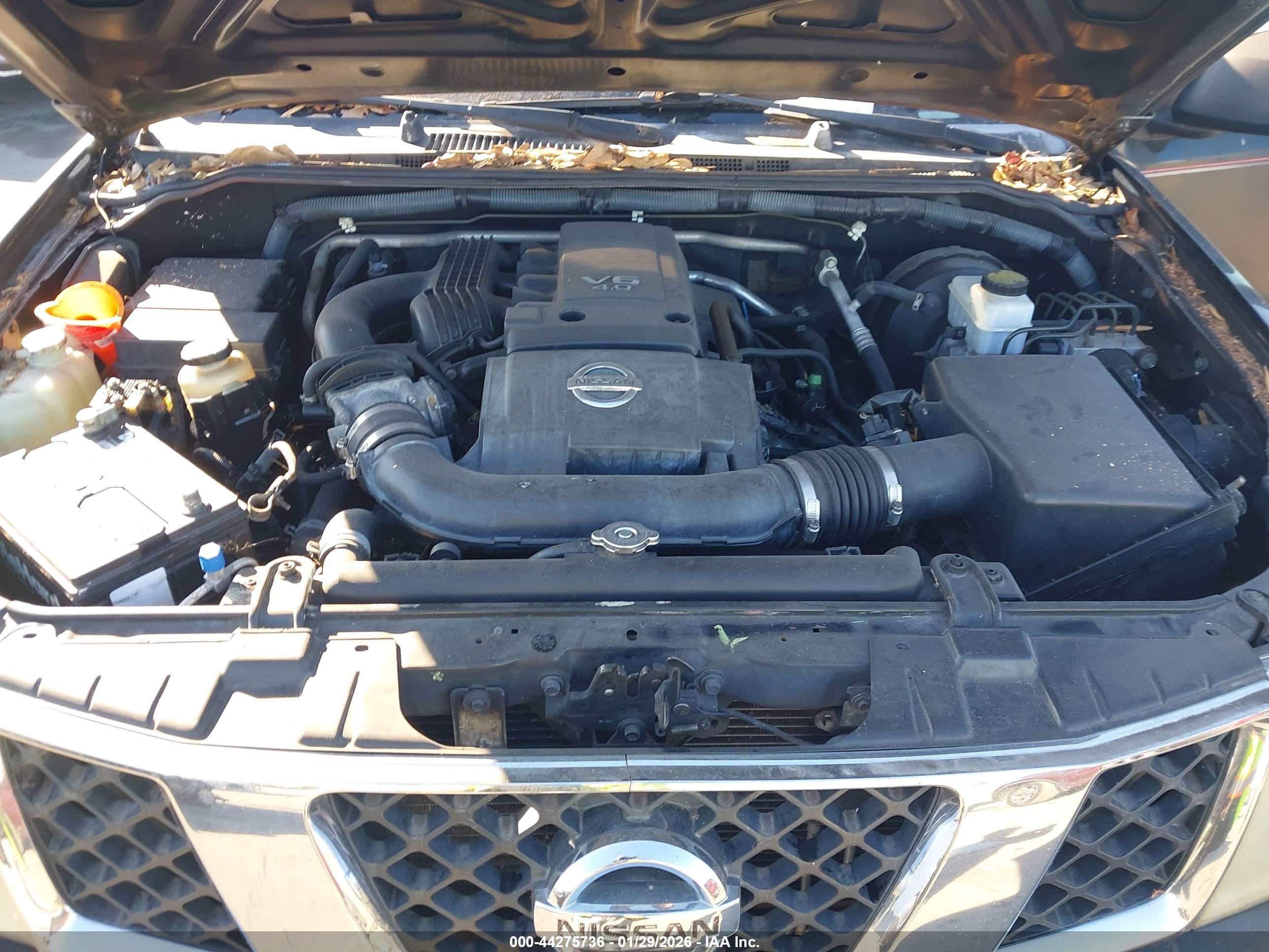NISSAN FRONTIER image 10