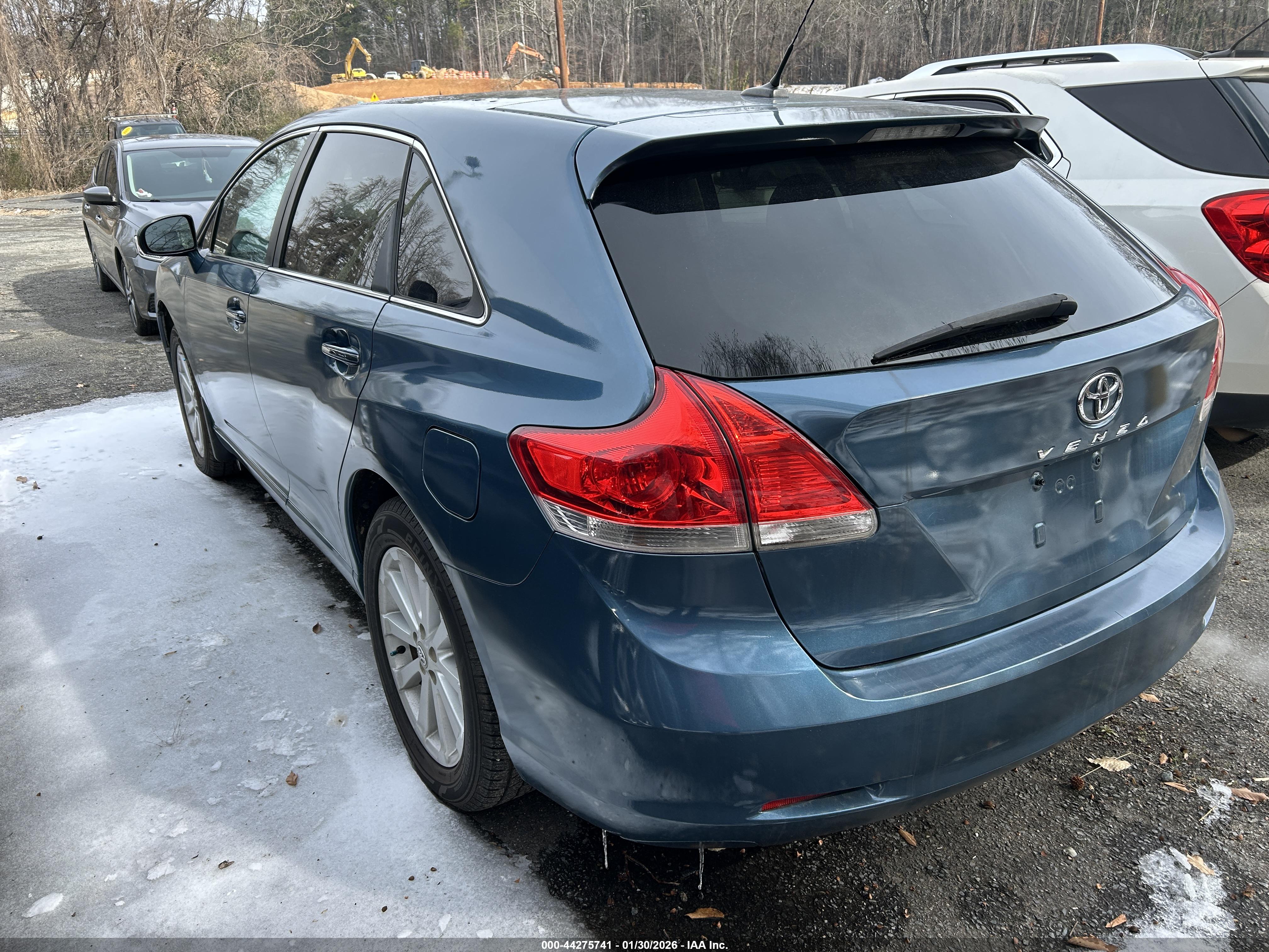 TOYOTA VENZA image 3