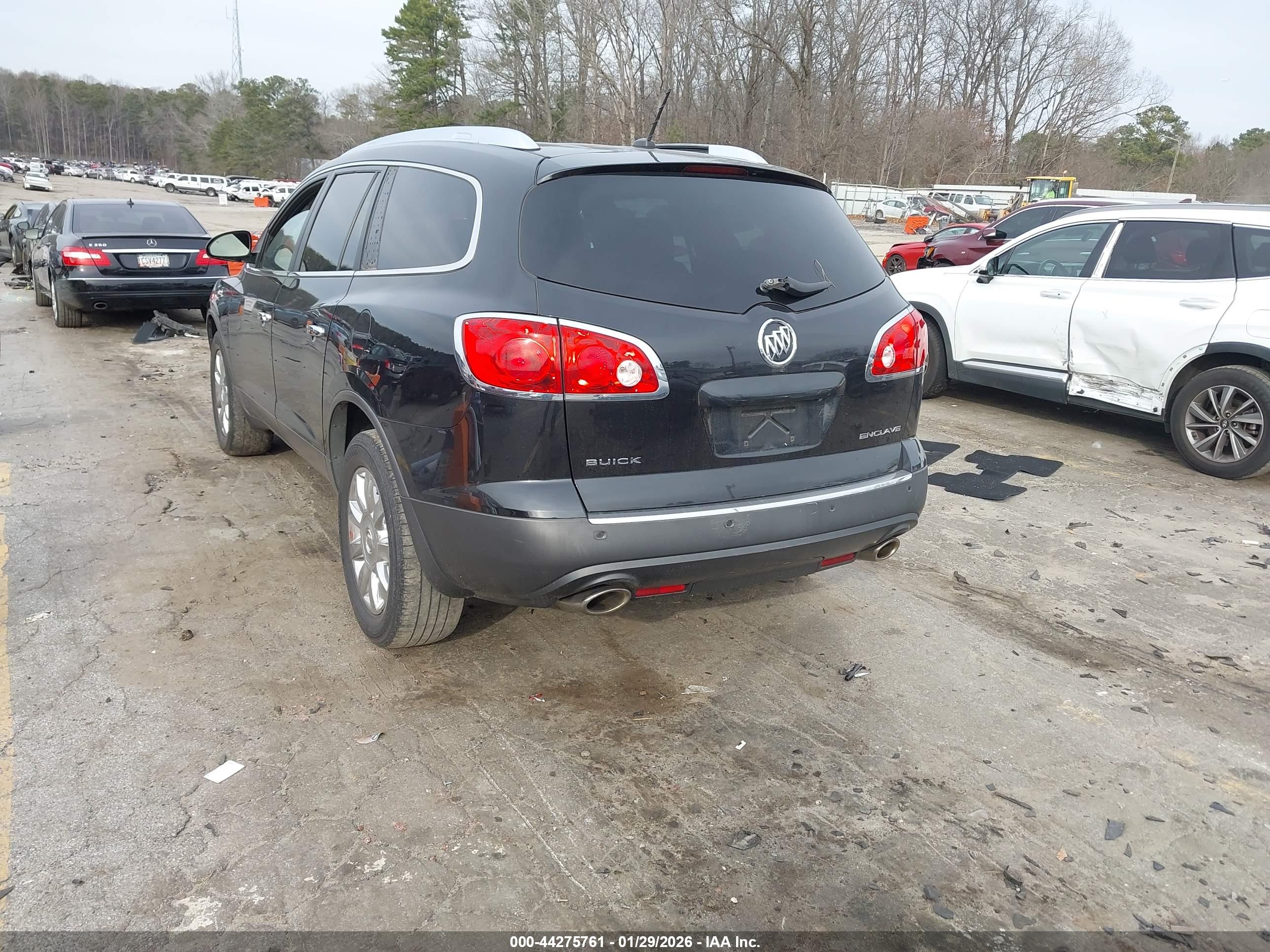BUICK ENCLAVE image 3