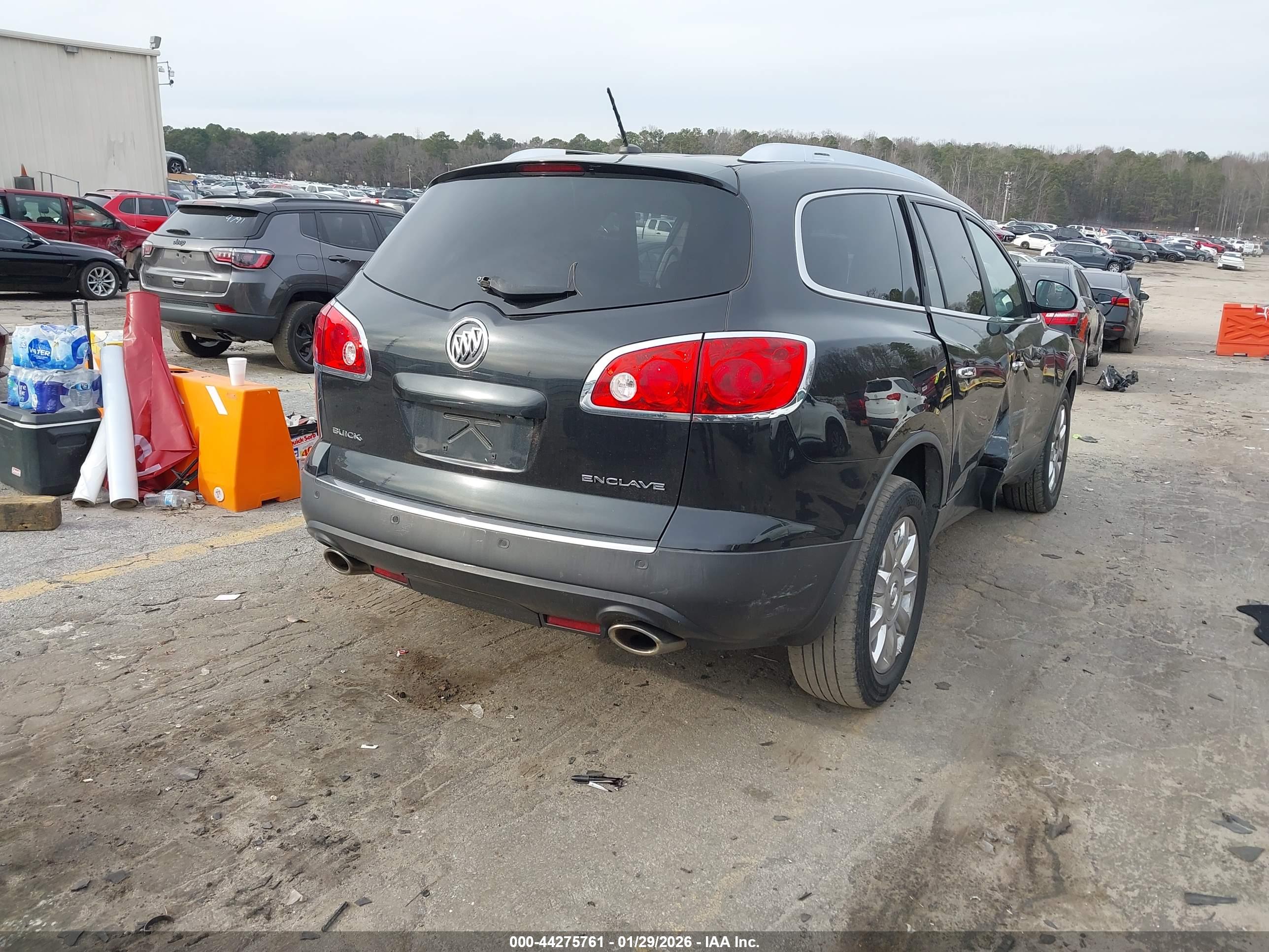 BUICK ENCLAVE image 4