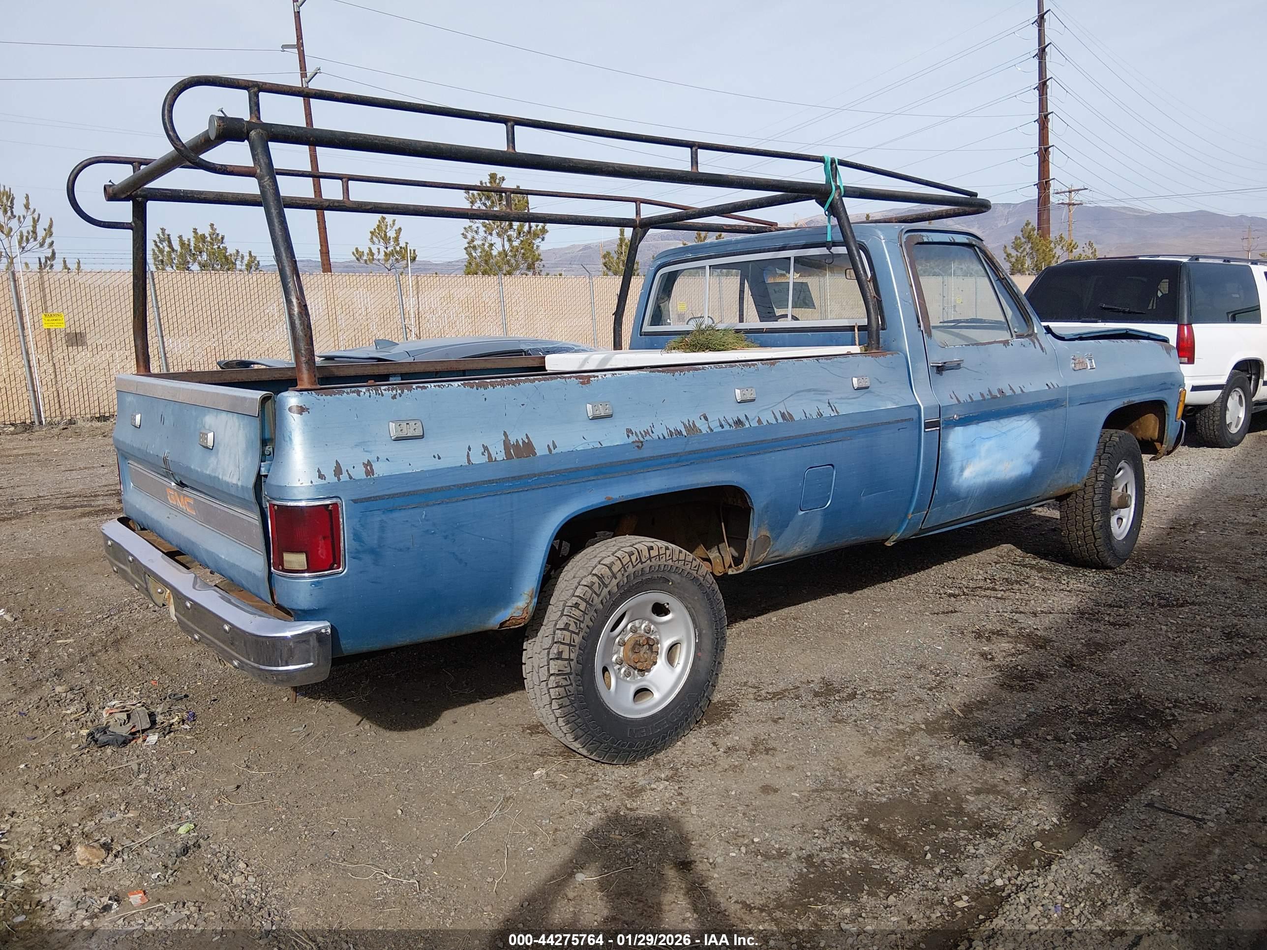 GMC 100 image 4