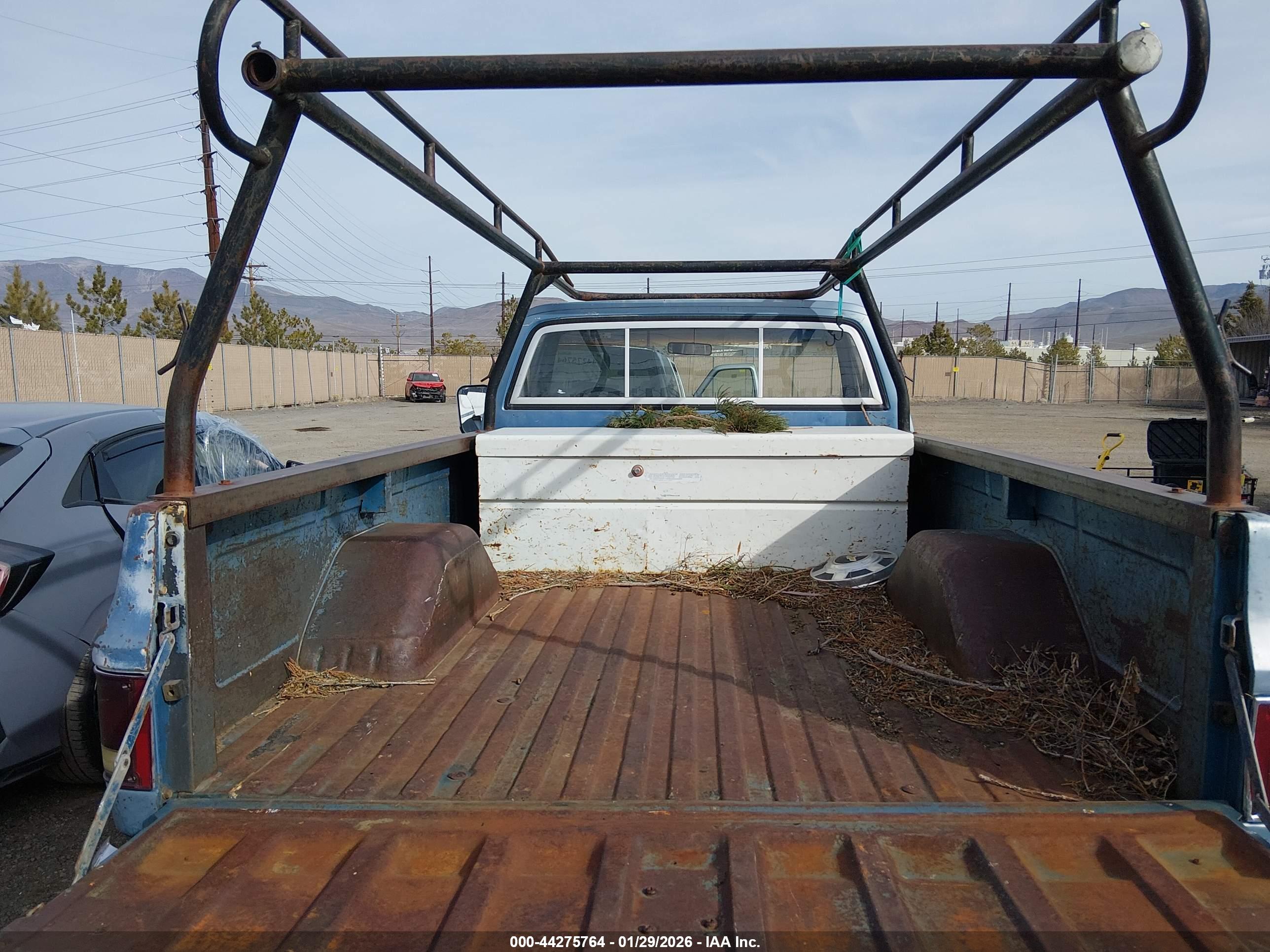 GMC 100 image 8