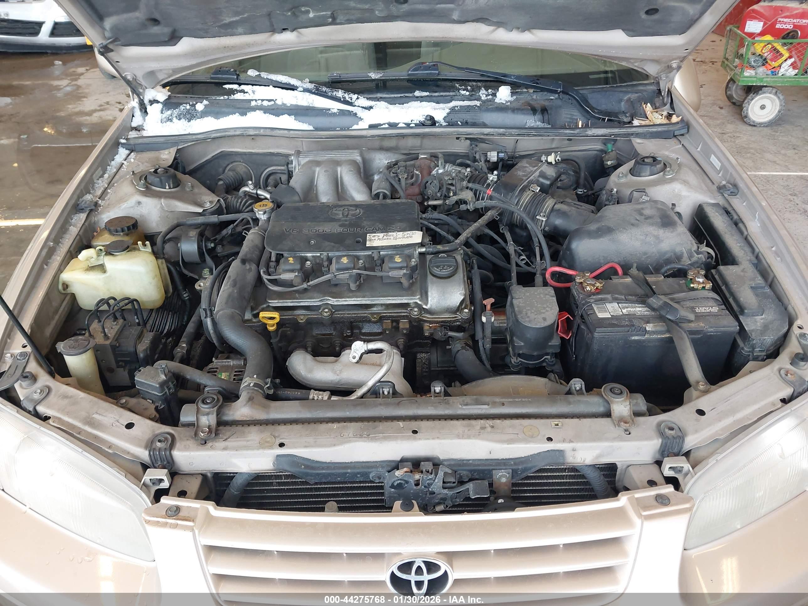 TOYOTA CAMRY image 10
