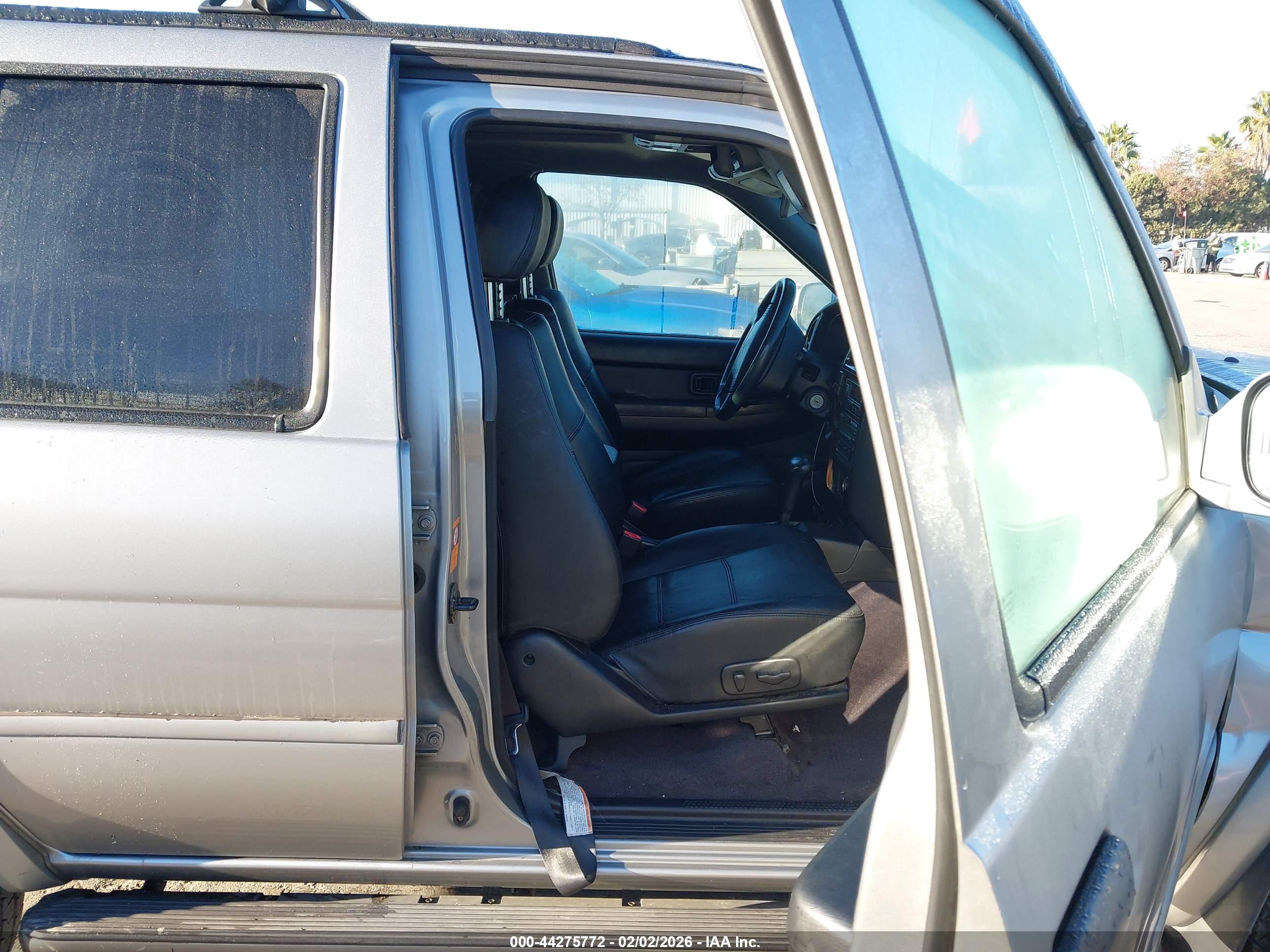 NISSAN PATHFINDER image 5