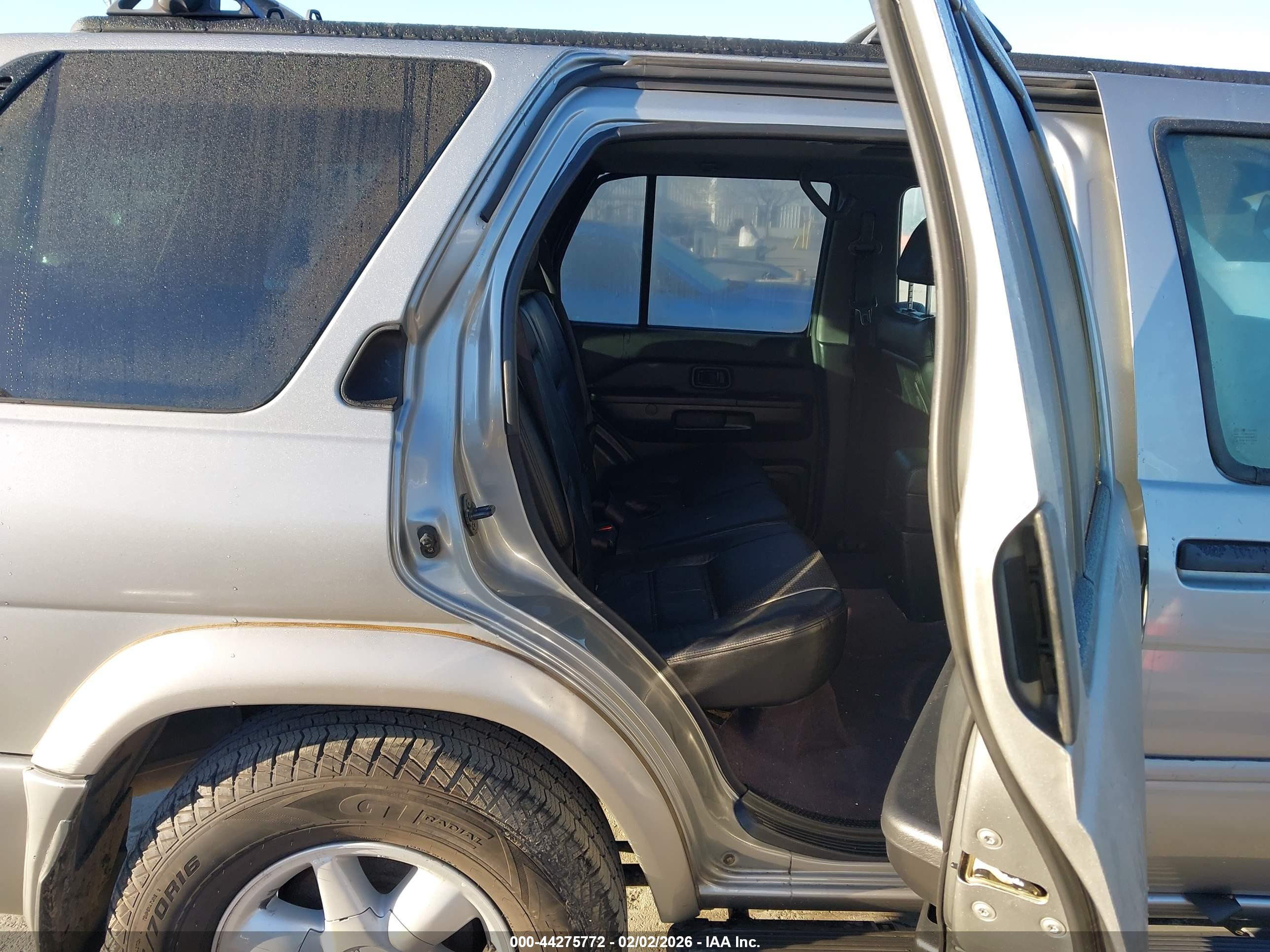NISSAN PATHFINDER image 8