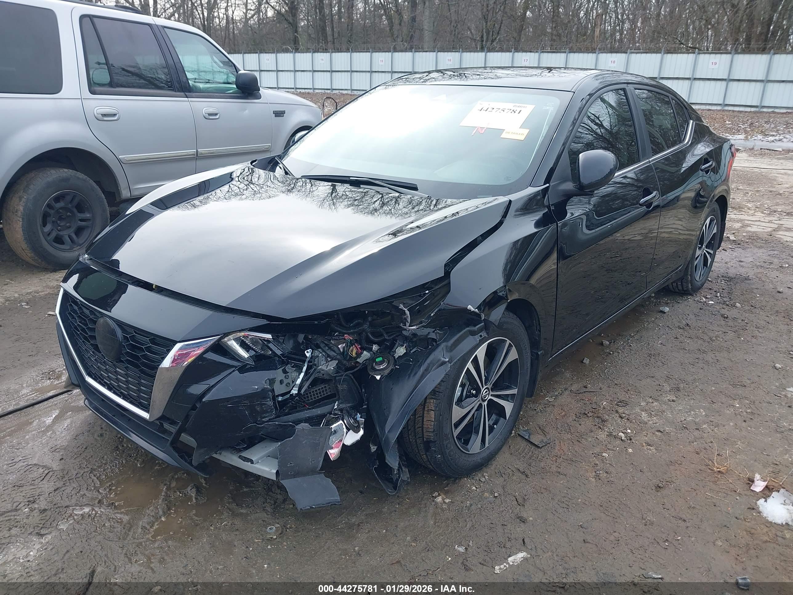 NISSAN SENTRA image 6