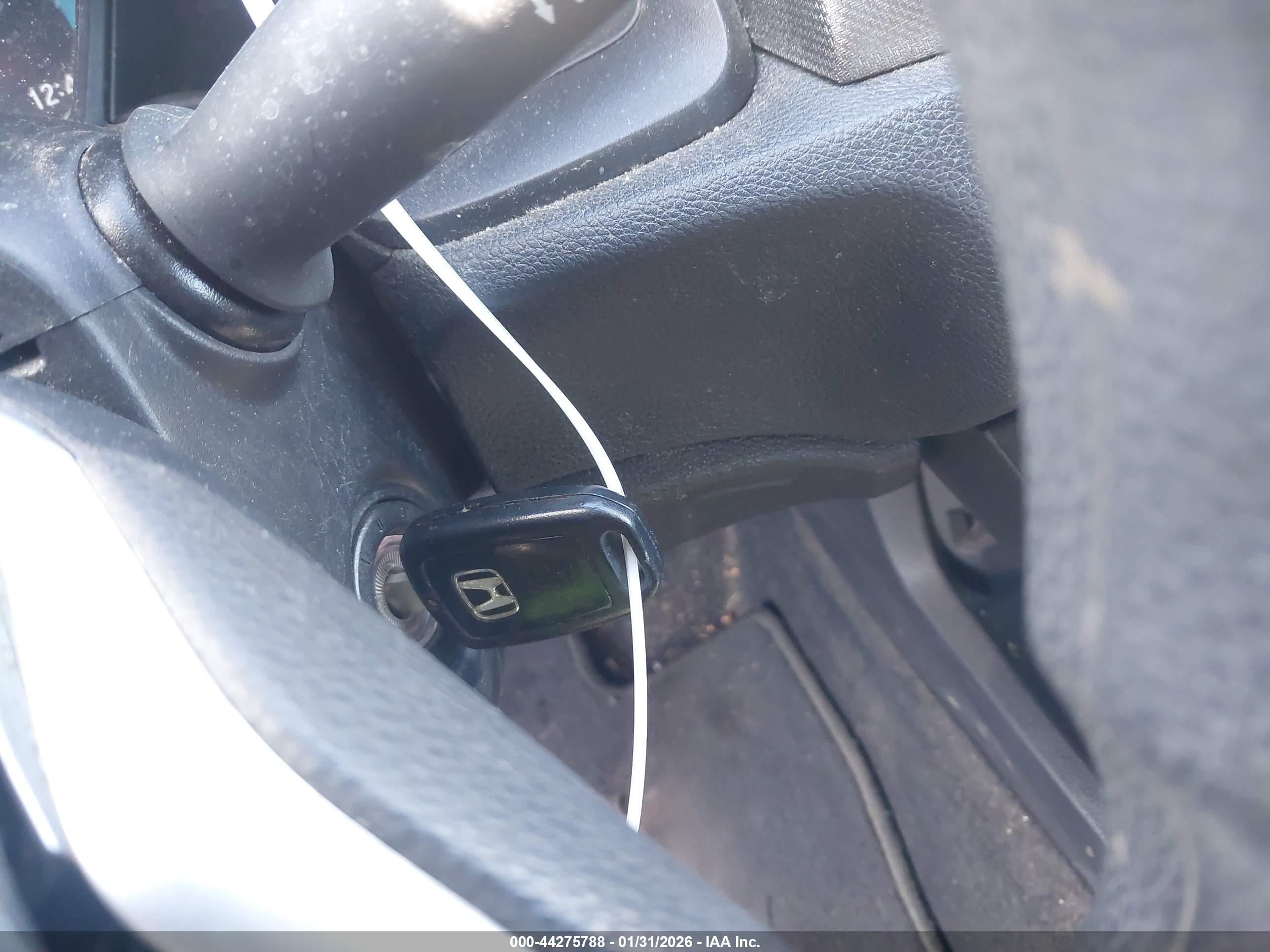 HONDA CIVIC image 11
