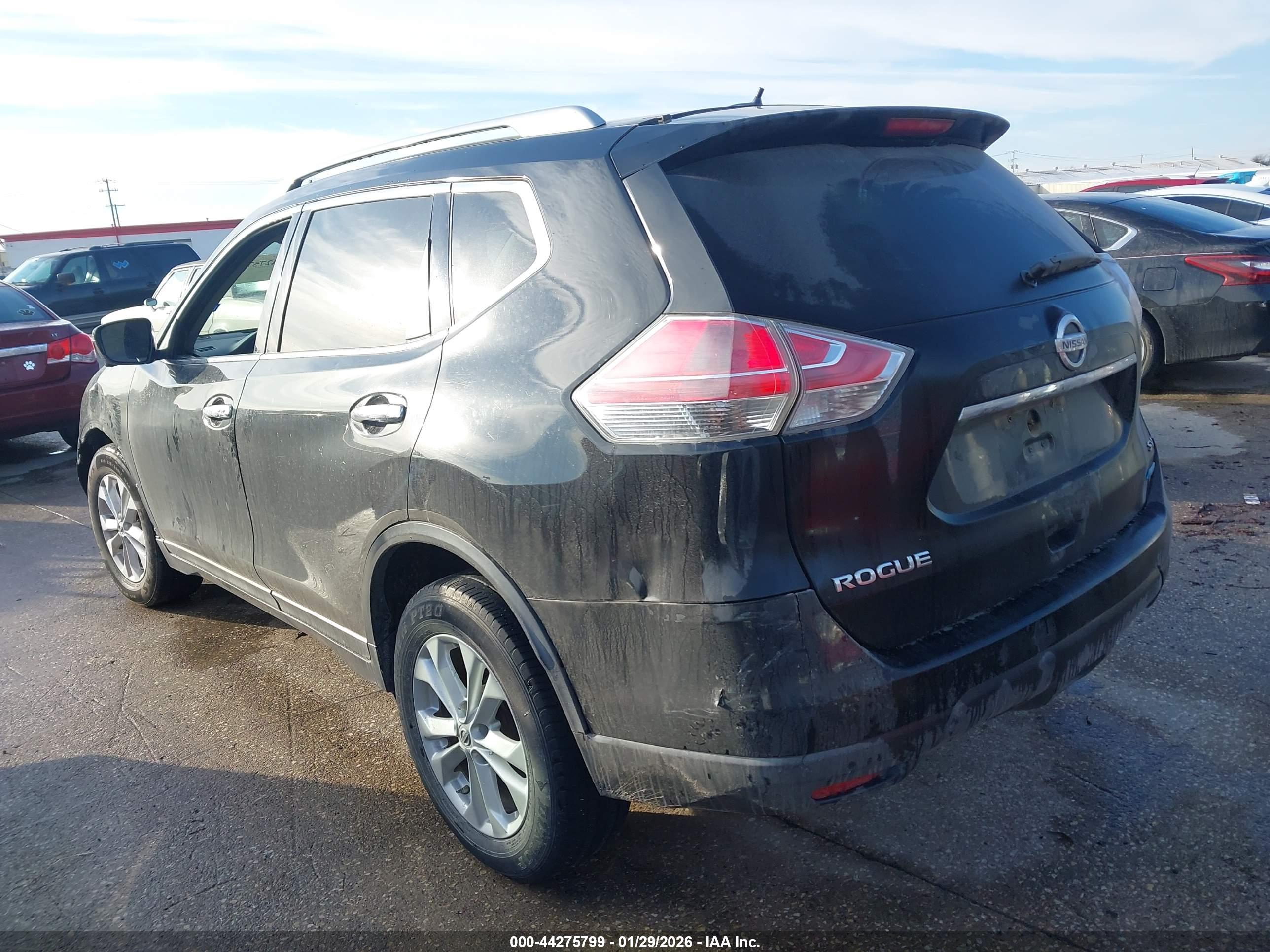NISSAN ROGUE image 3
