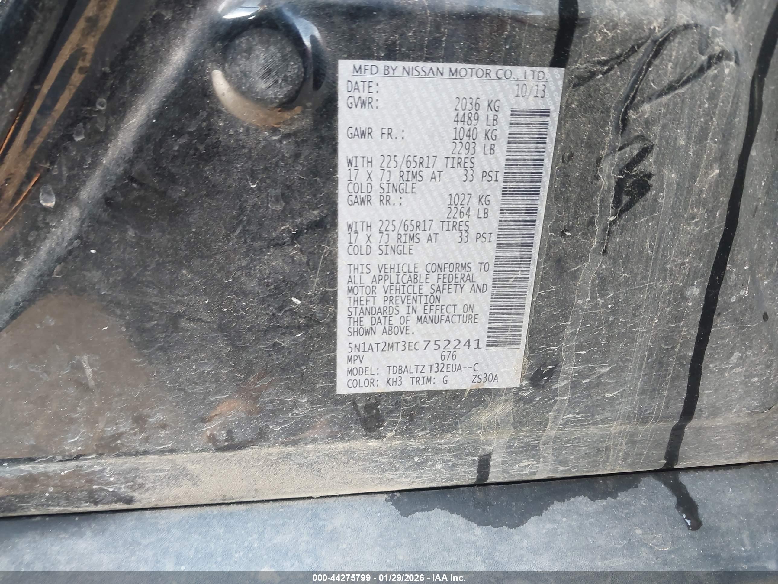 NISSAN ROGUE image 9