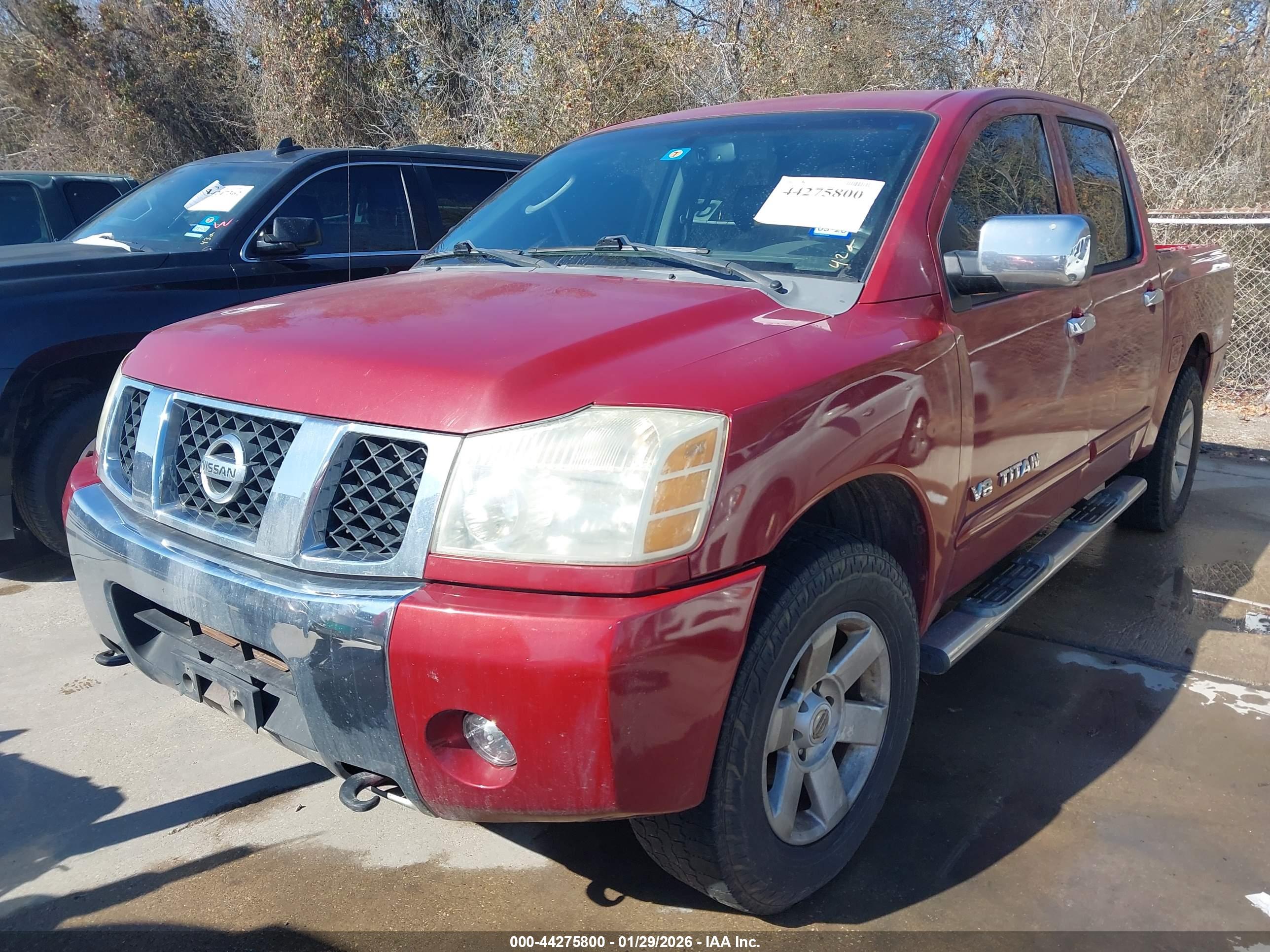 NISSAN TITAN image 2