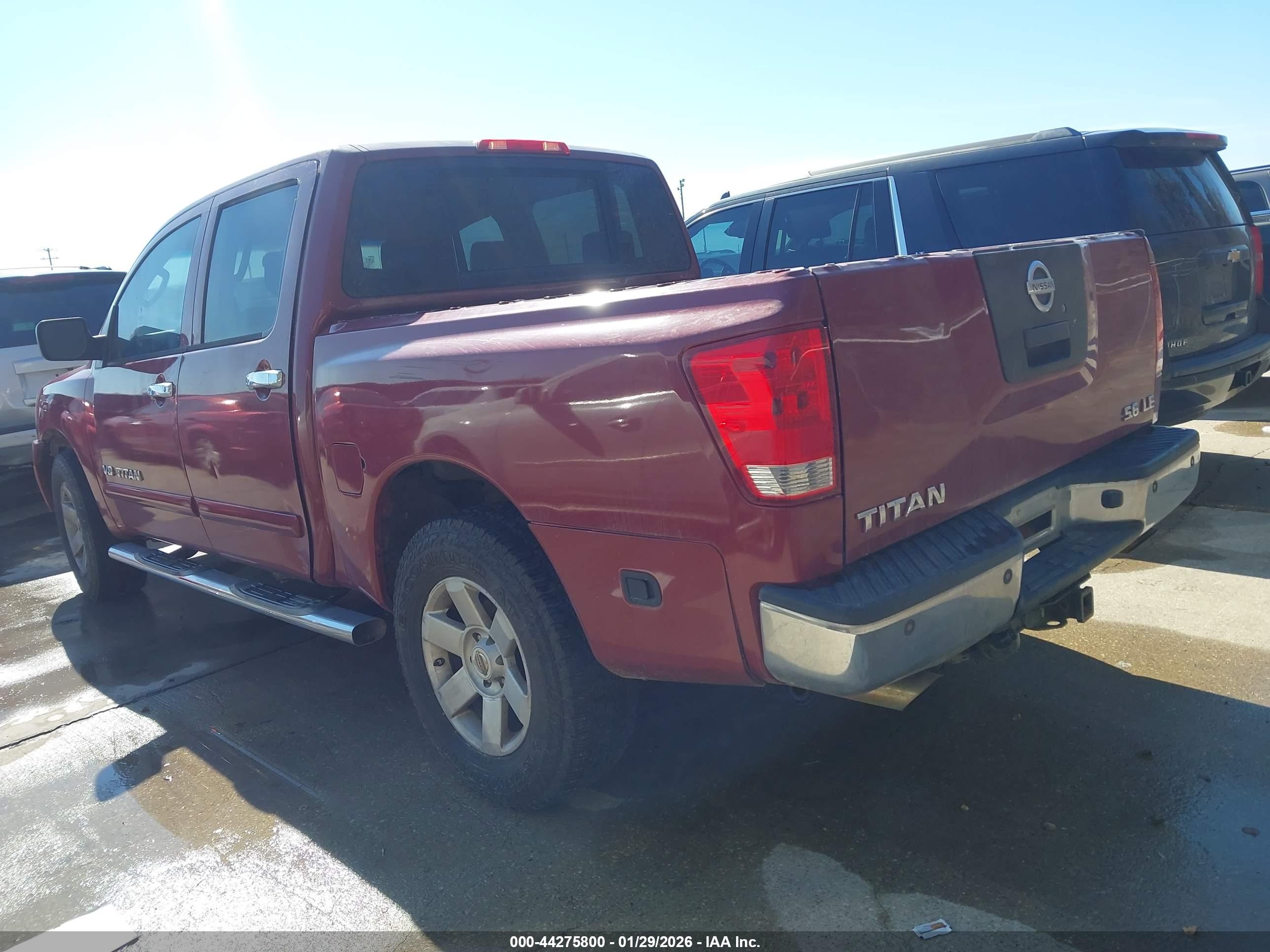 NISSAN TITAN image 3