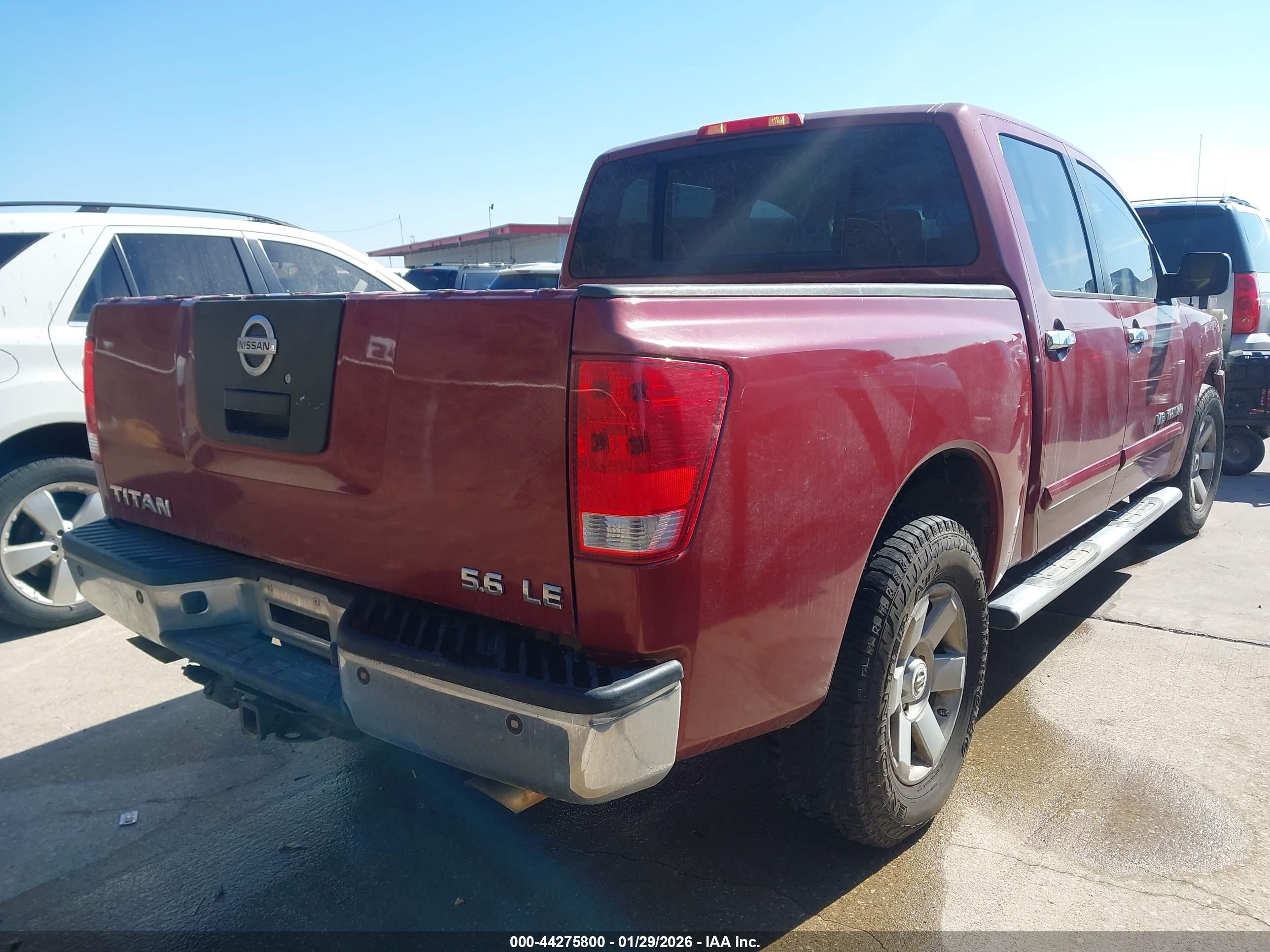 NISSAN TITAN image 4