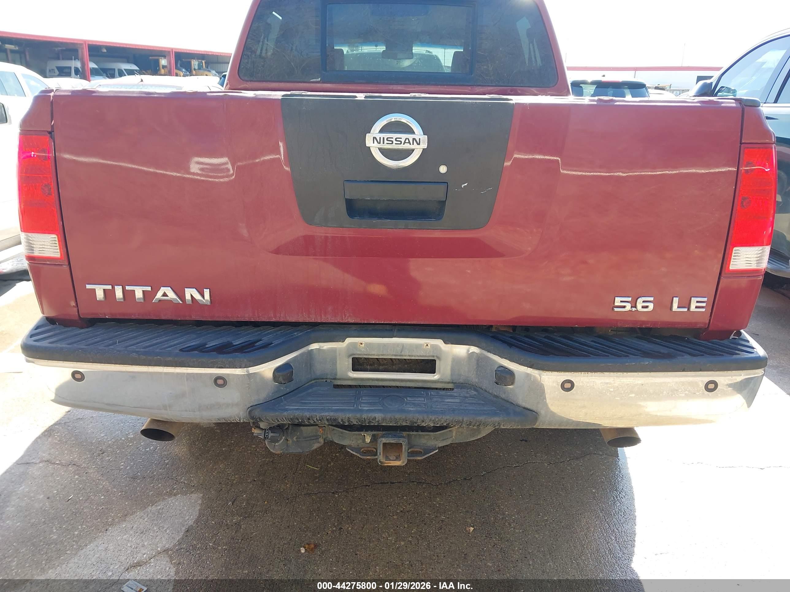 NISSAN TITAN image 6