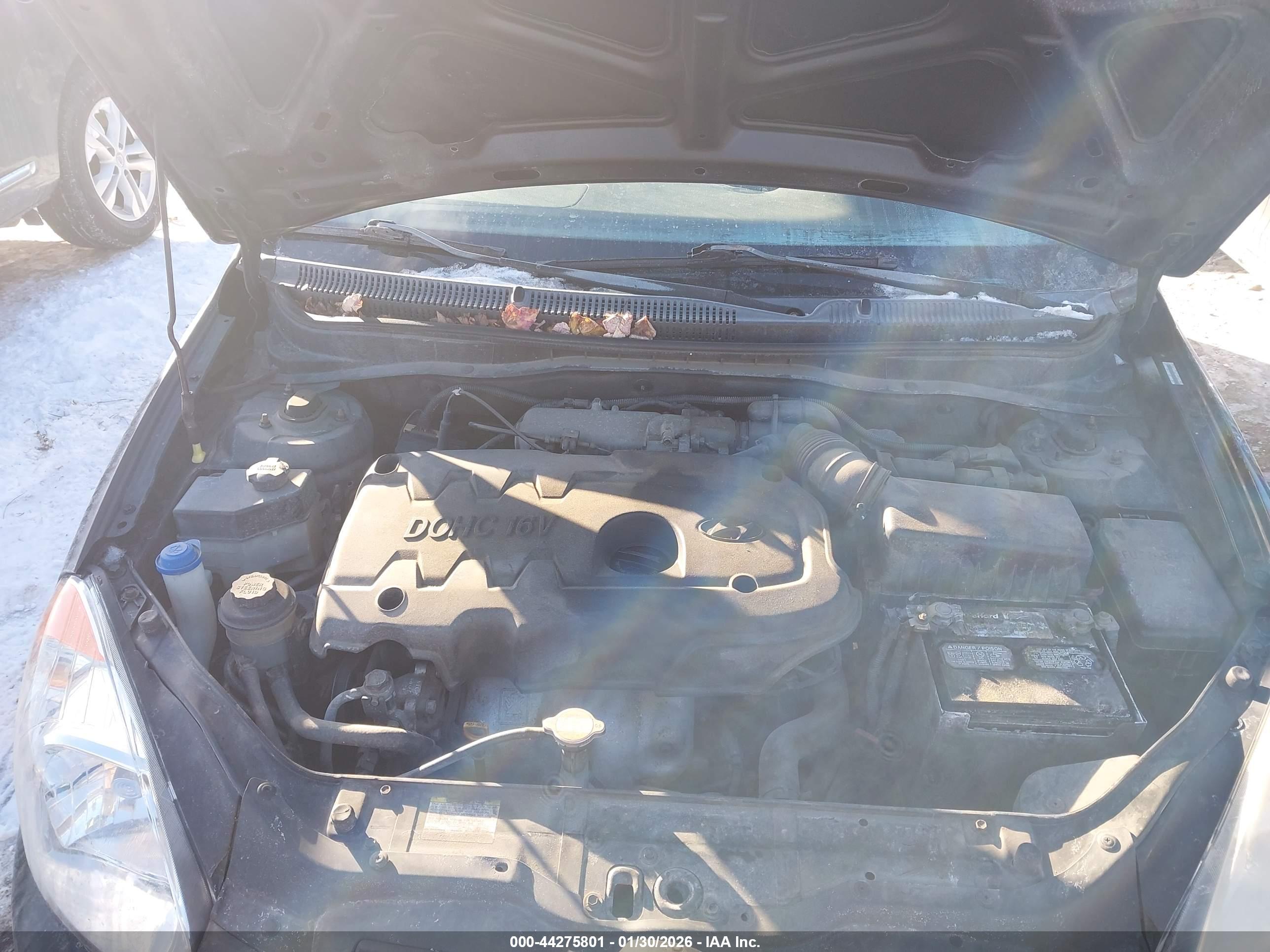 HYUNDAI ACCENT image 10