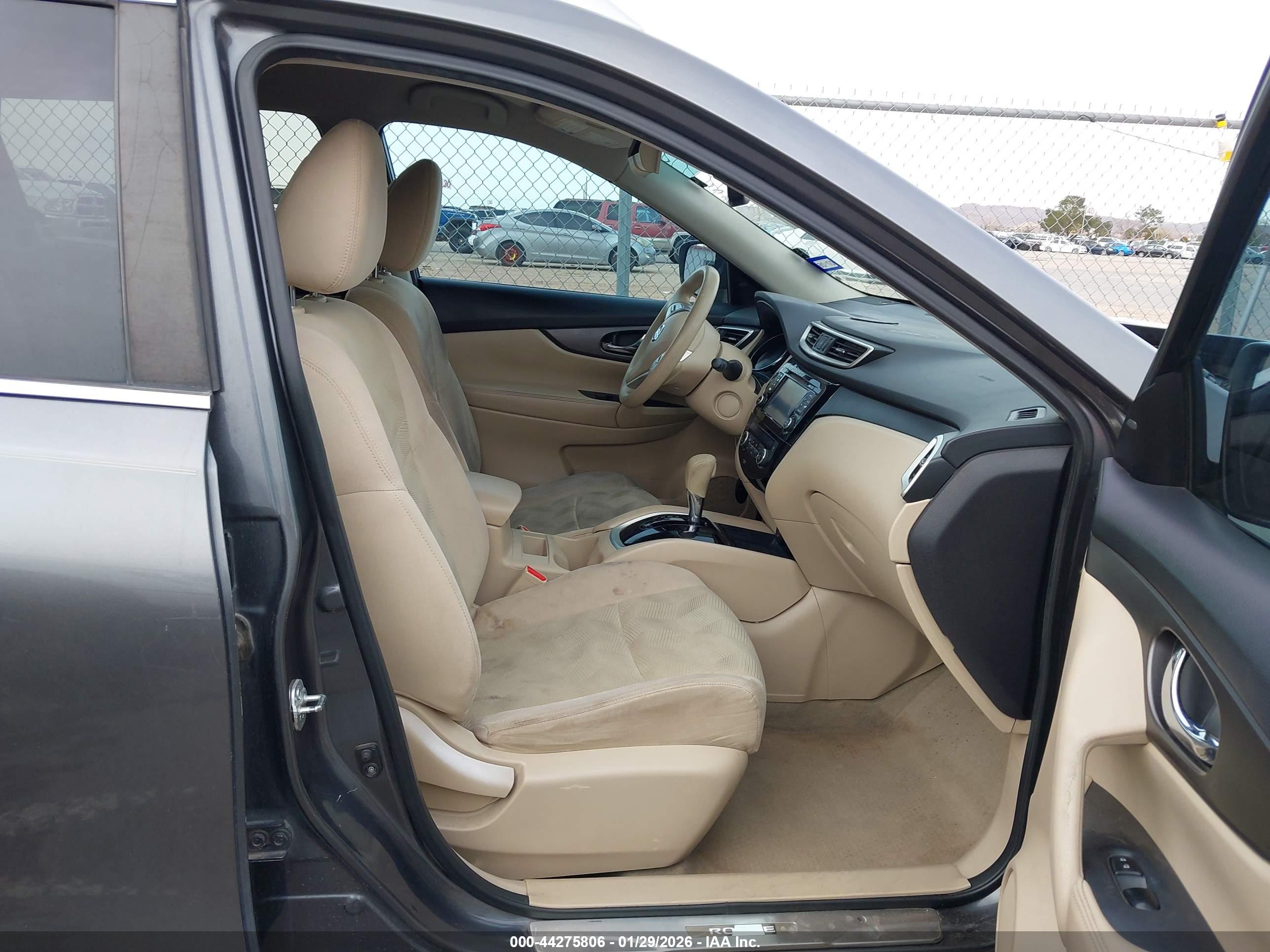NISSAN ROGUE image 5