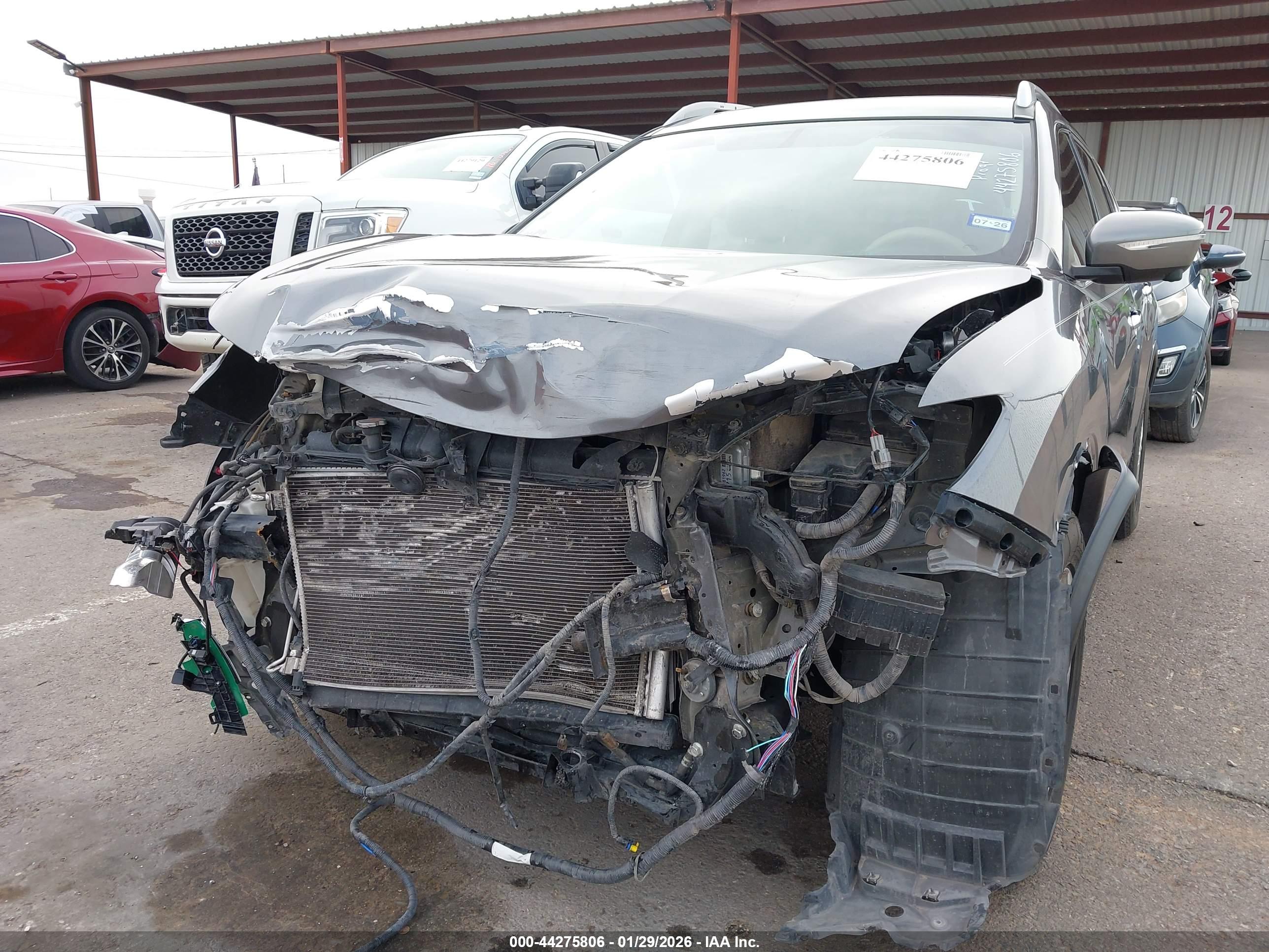 NISSAN ROGUE image 6