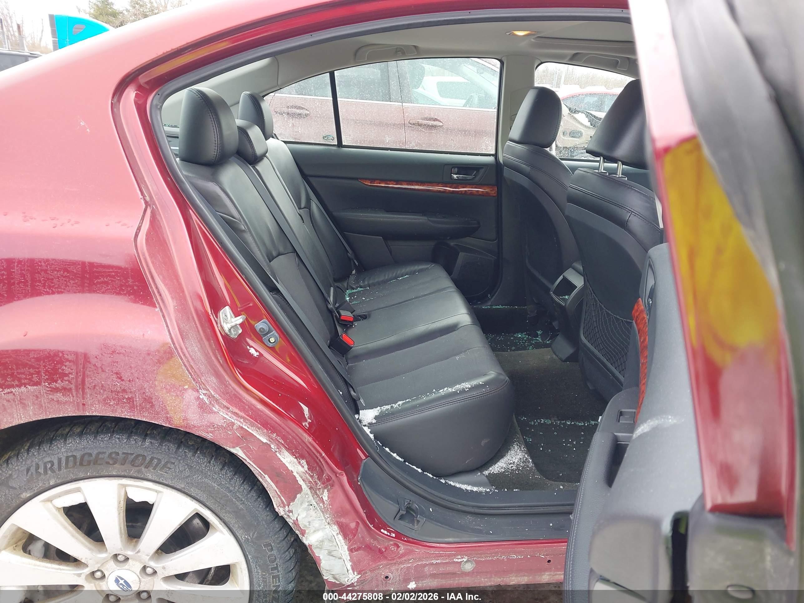 SUBARU LEGACY image 8