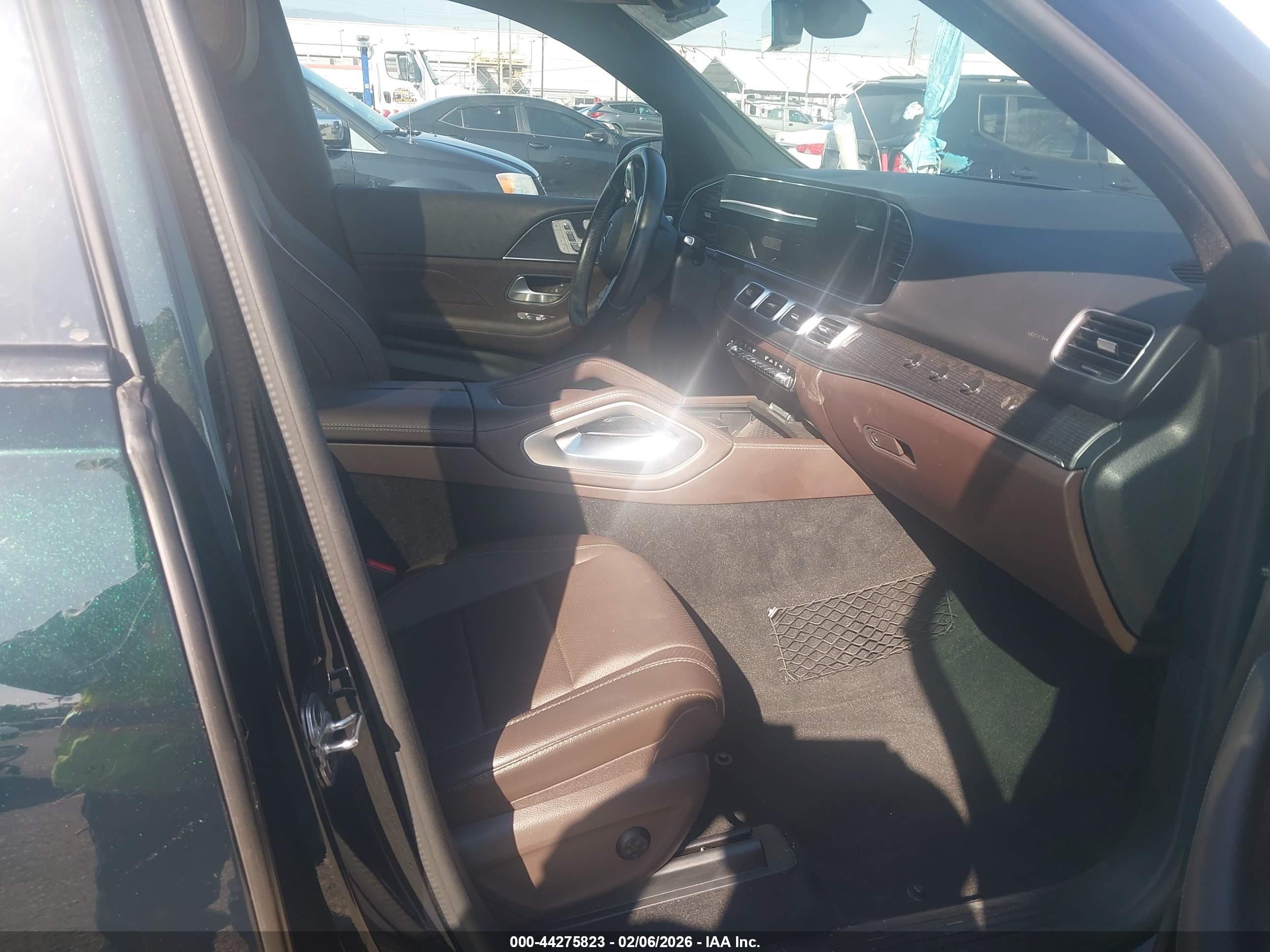 MERCEDES-BENZ GLE image 5