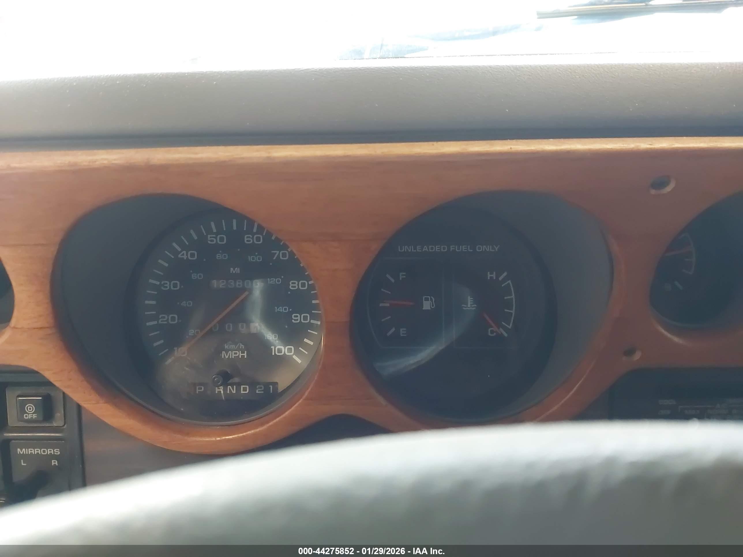 DODGE RAM image 7