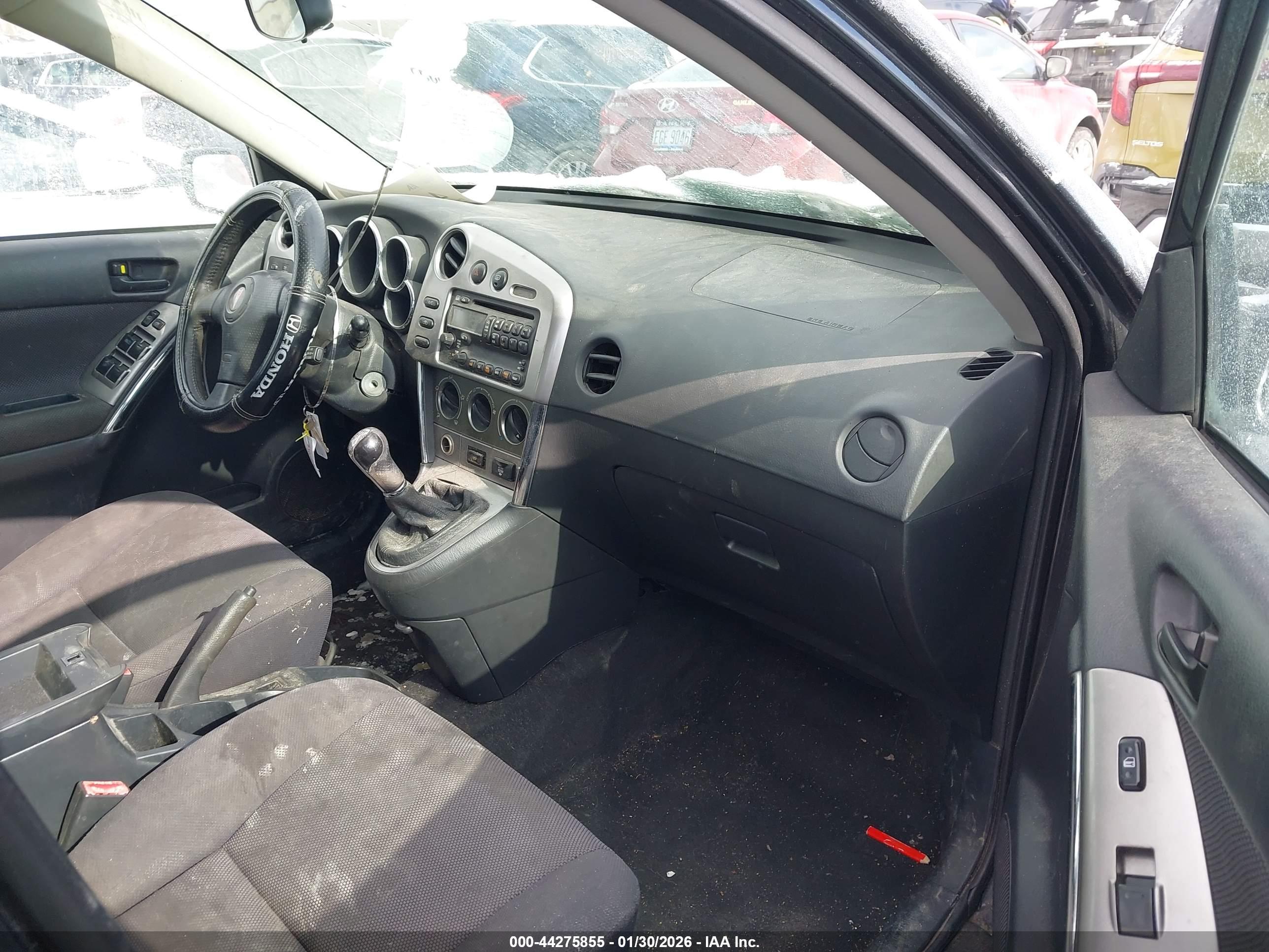PONTIAC VIBE image 5