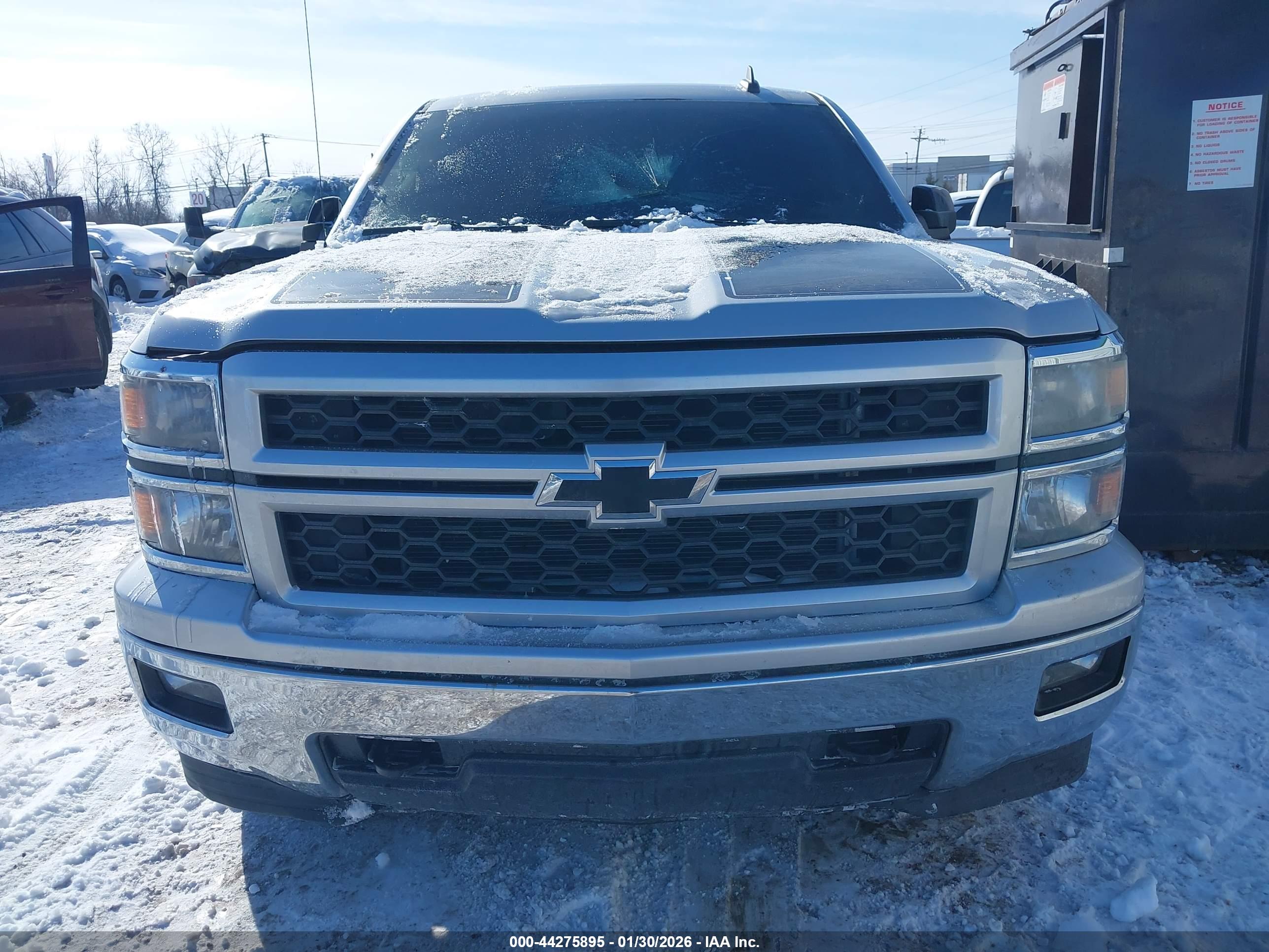 CHEVROLET SILVERADO image 6
