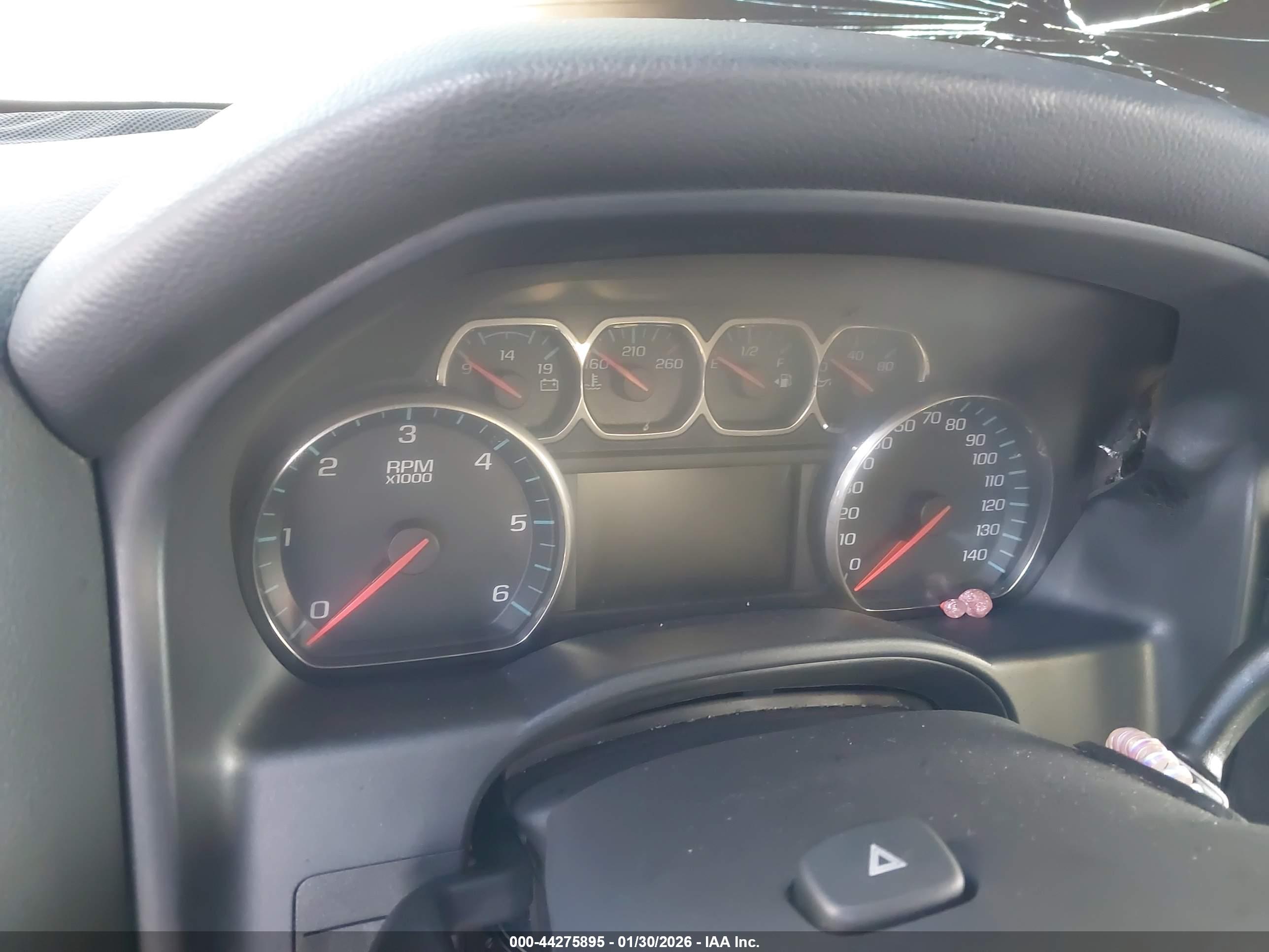 CHEVROLET SILVERADO image 7