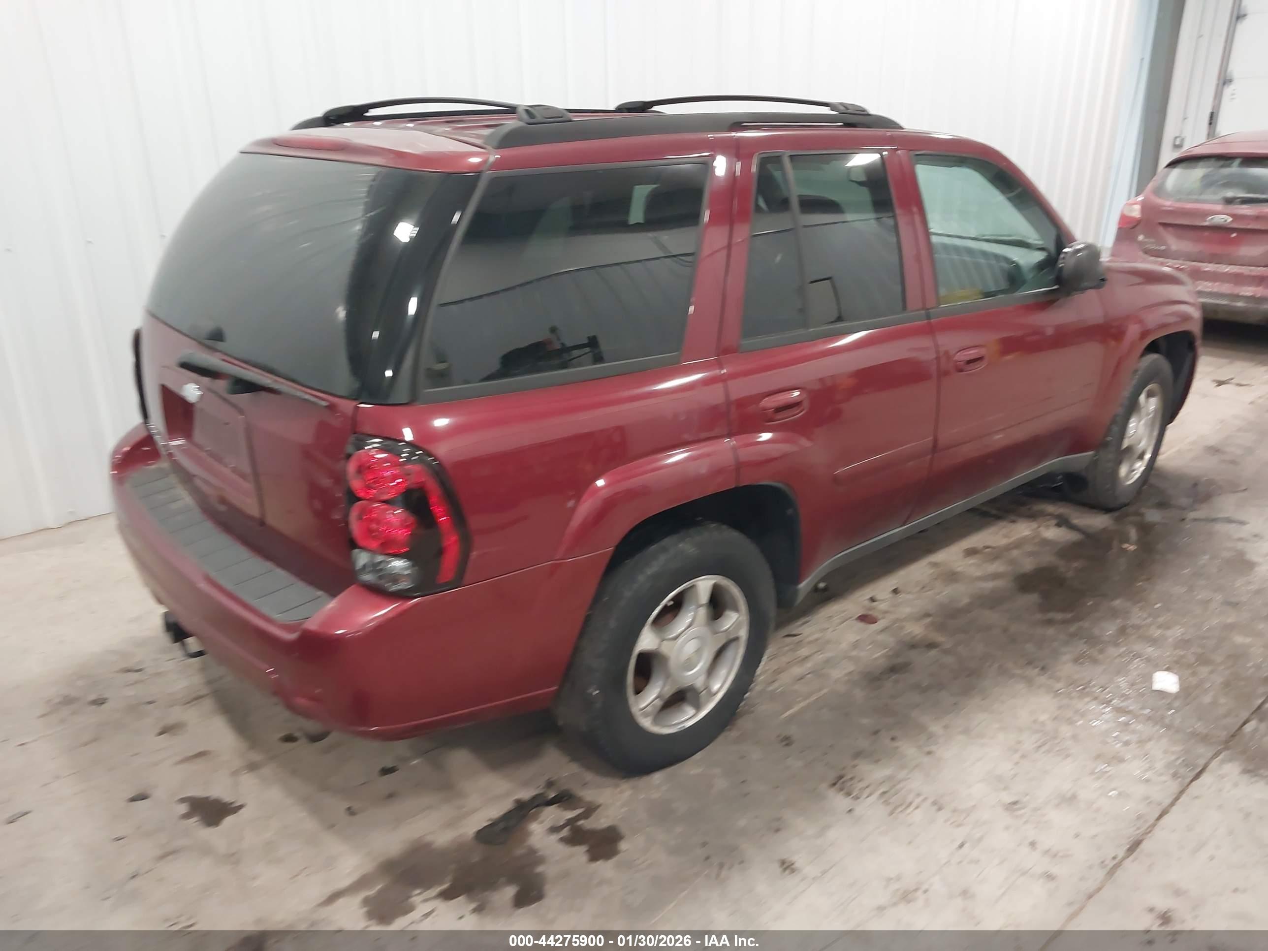 CHEVROLET TRAILBLAZER image 4