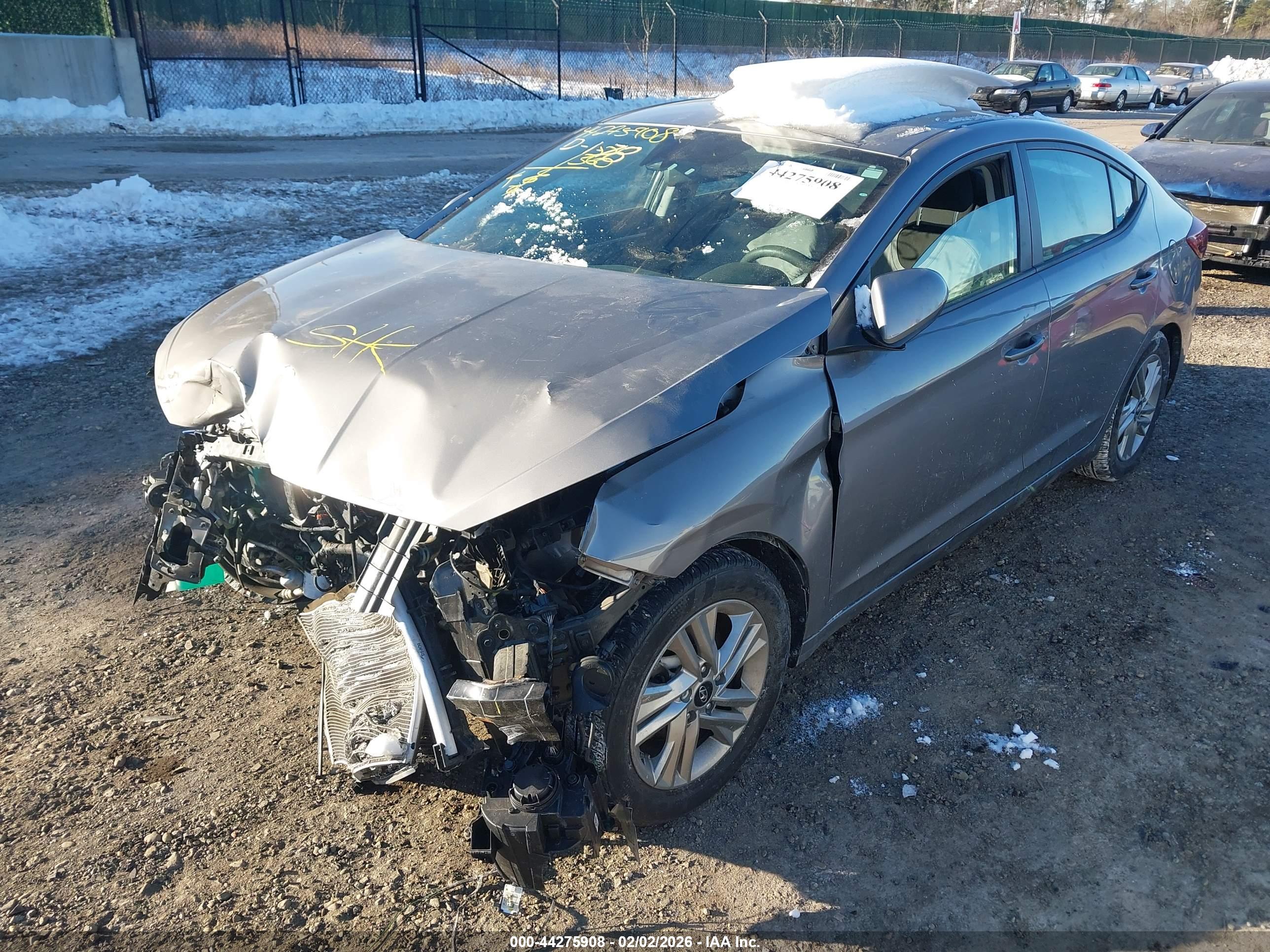 HYUNDAI ELANTRA image 2