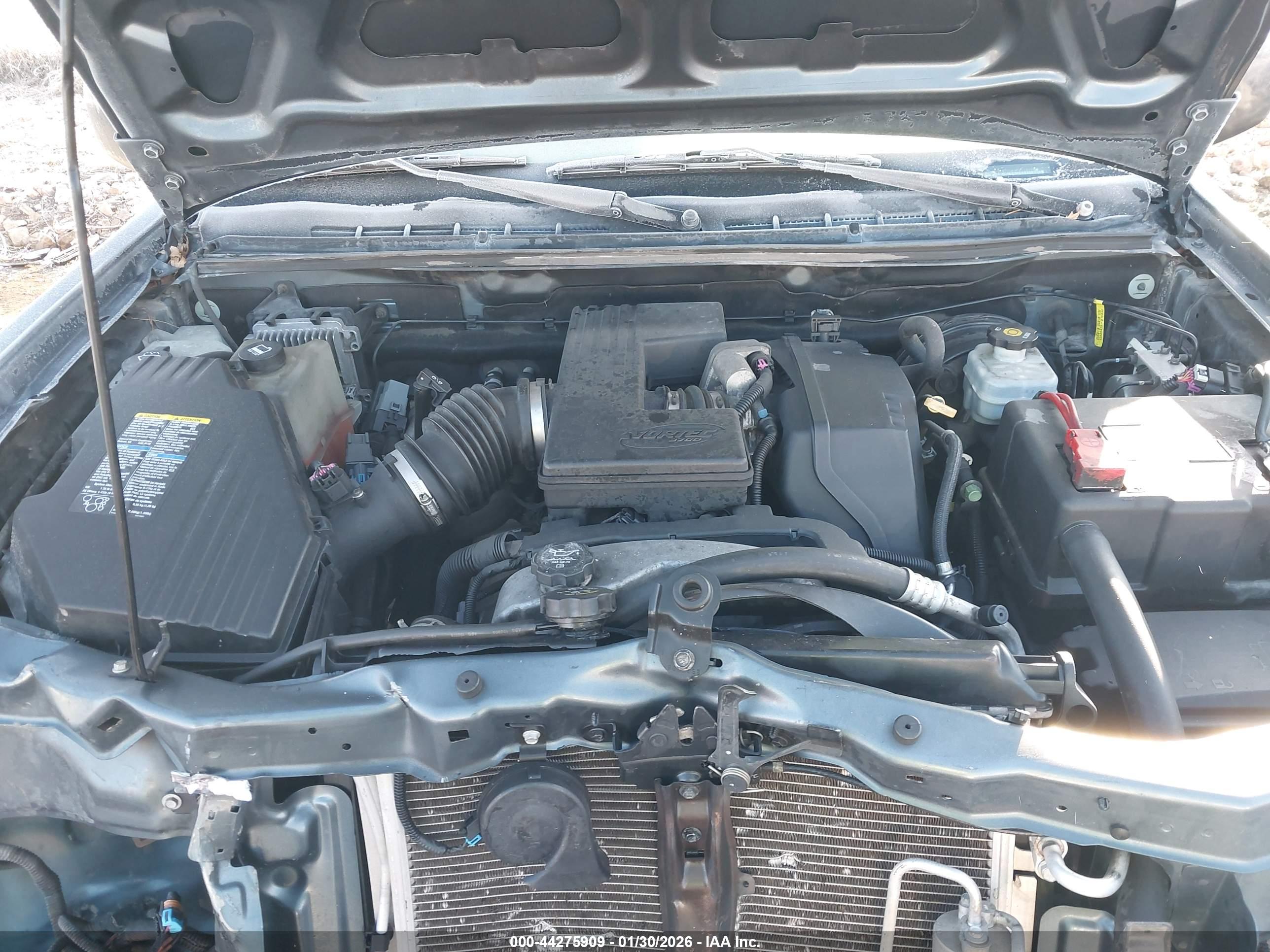 CHEVROLET COLORADO image 10