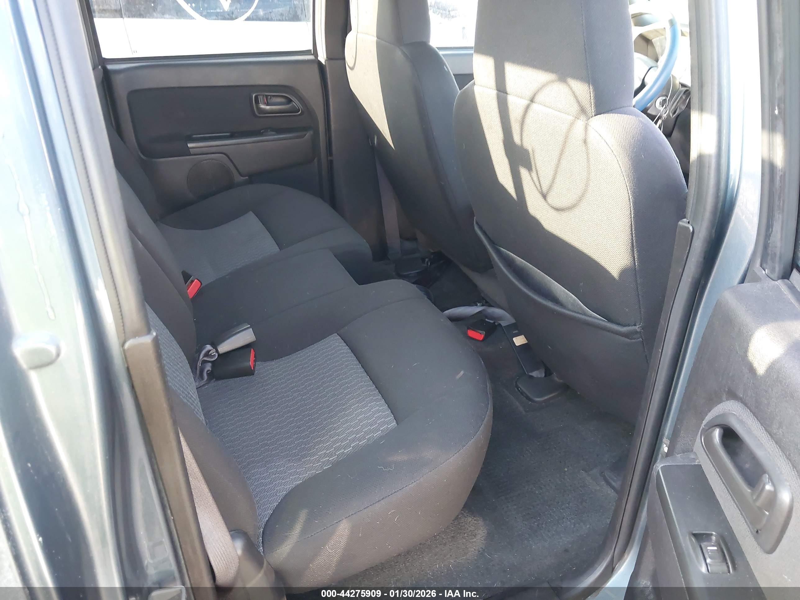 CHEVROLET COLORADO image 8