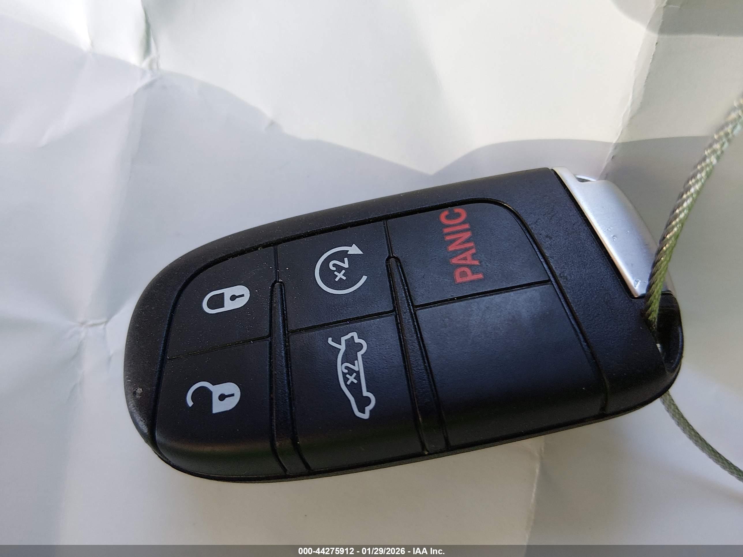 DODGE CHALLENGER image 11