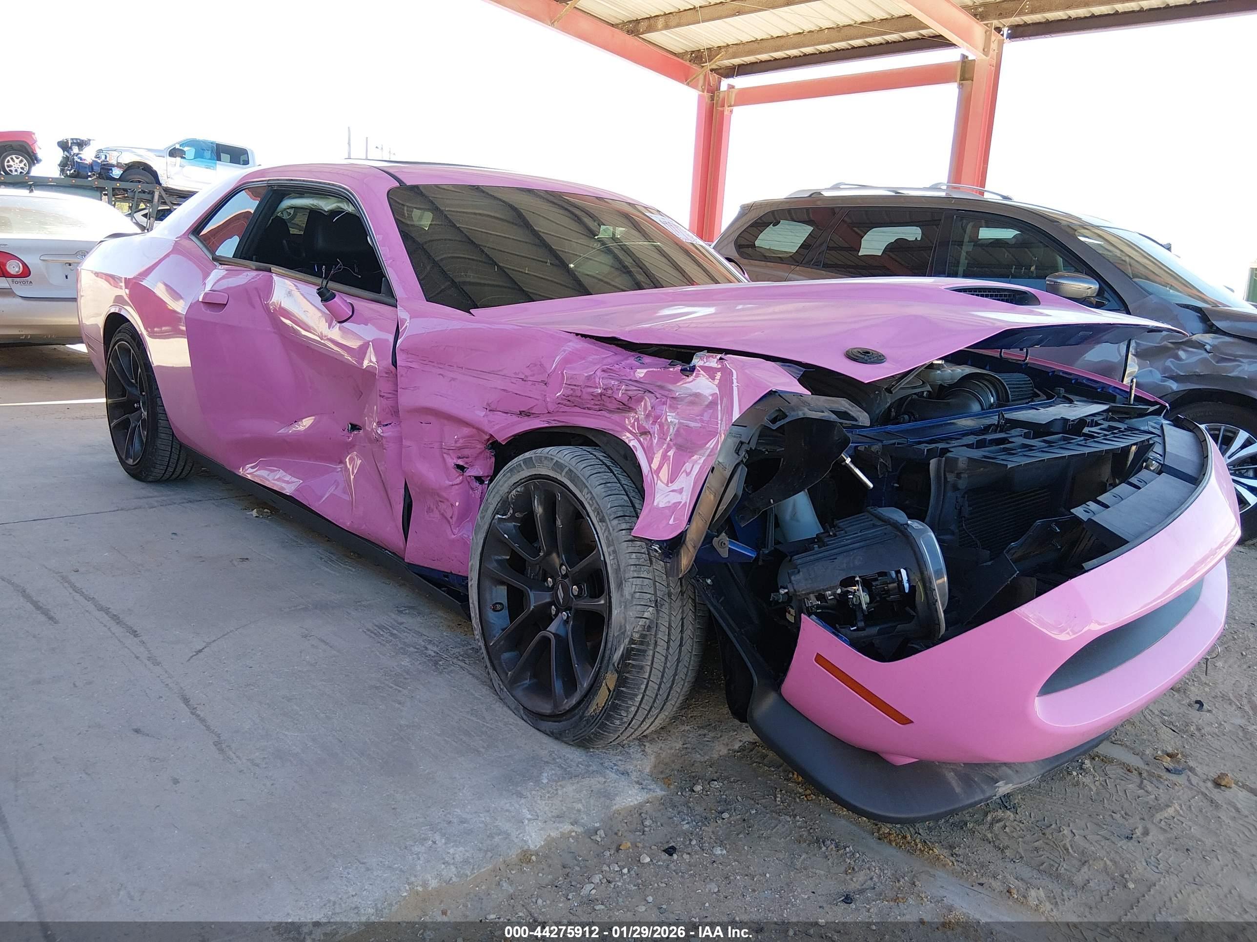 DODGE CHALLENGER image 6