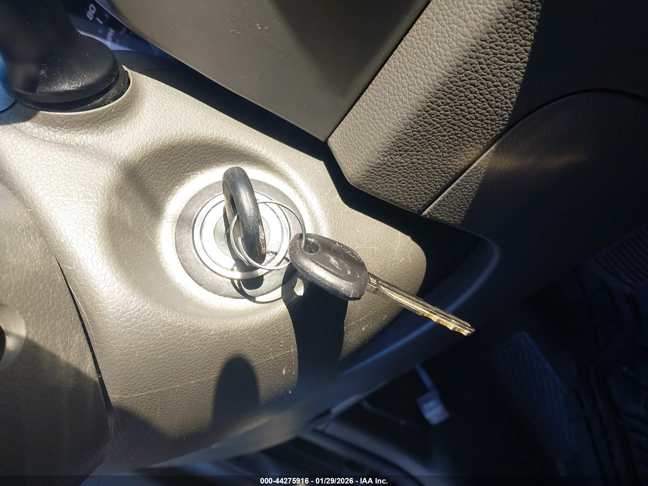 KIA SPORTAGE image 11