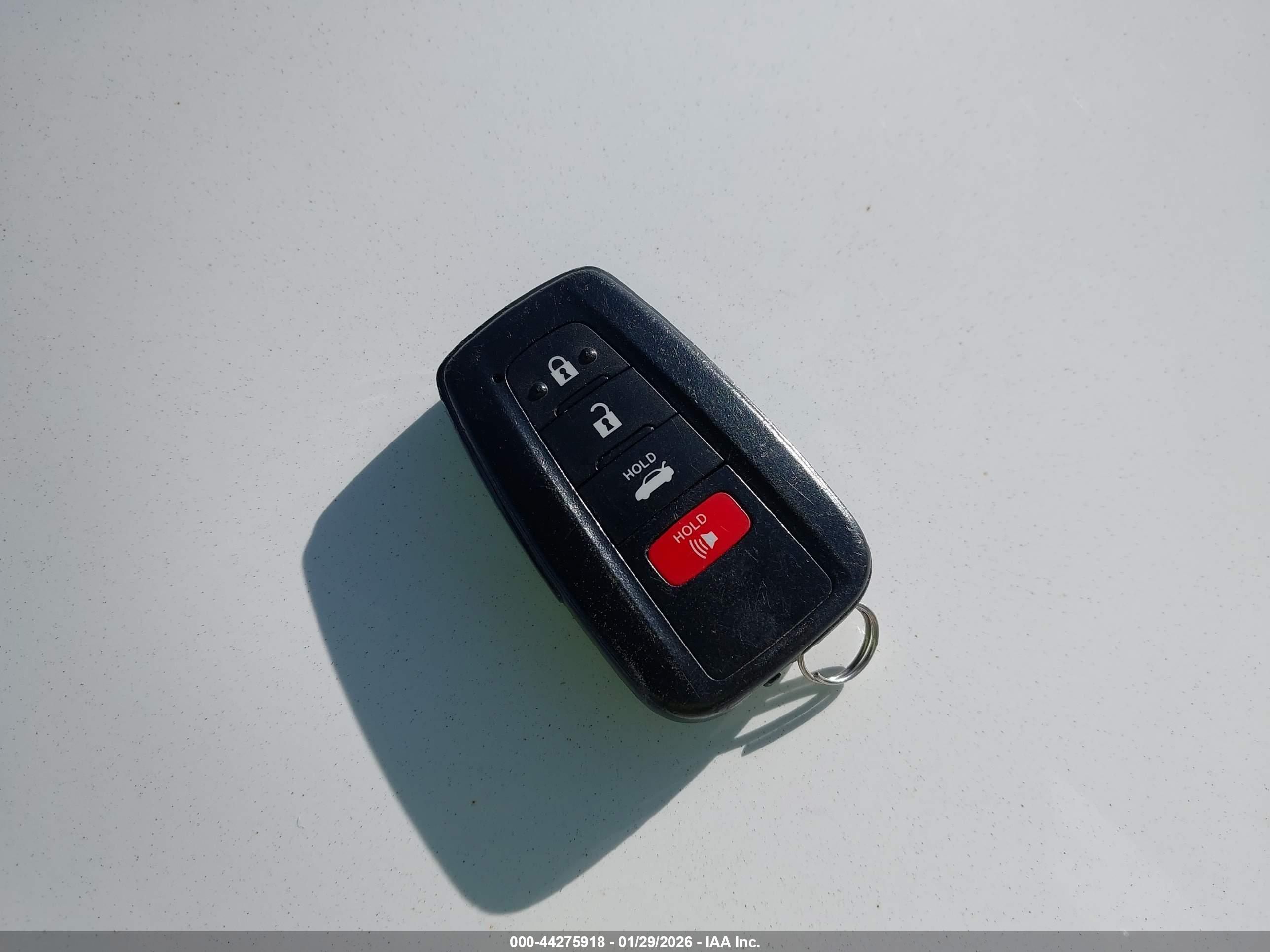 TOYOTA CAMRY image 11