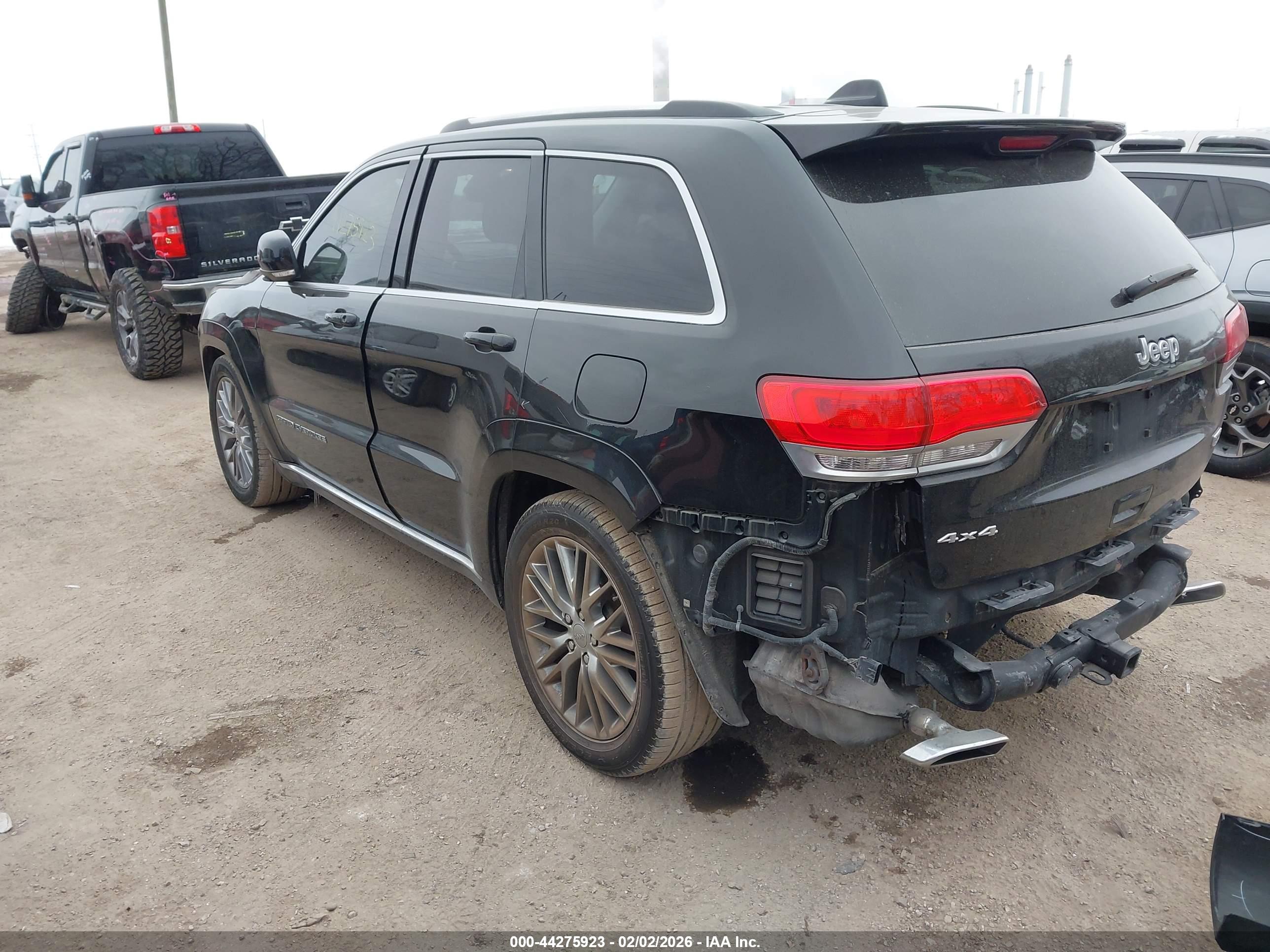 JEEP GRAND image 3
